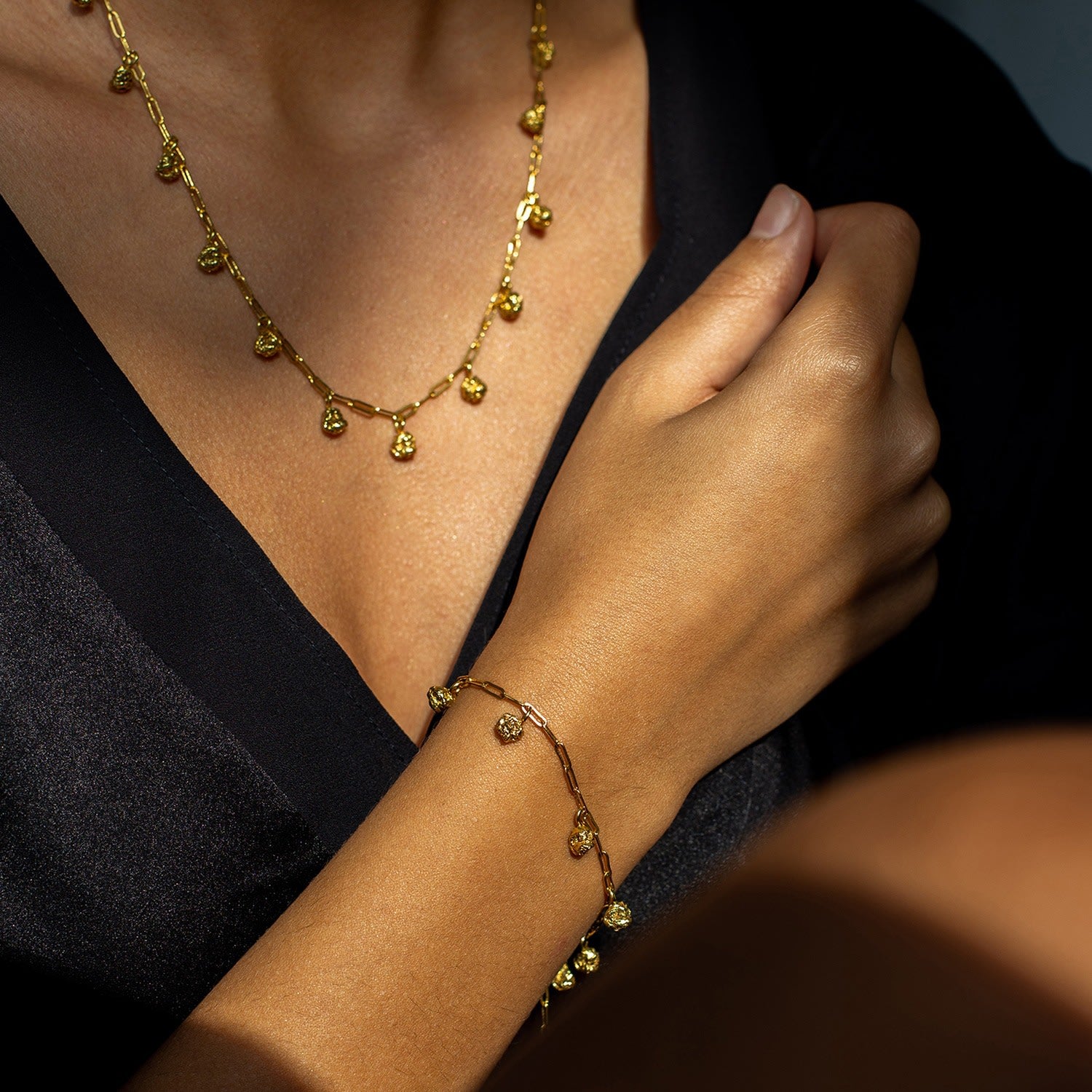 Archaic Chain Necklace Gold