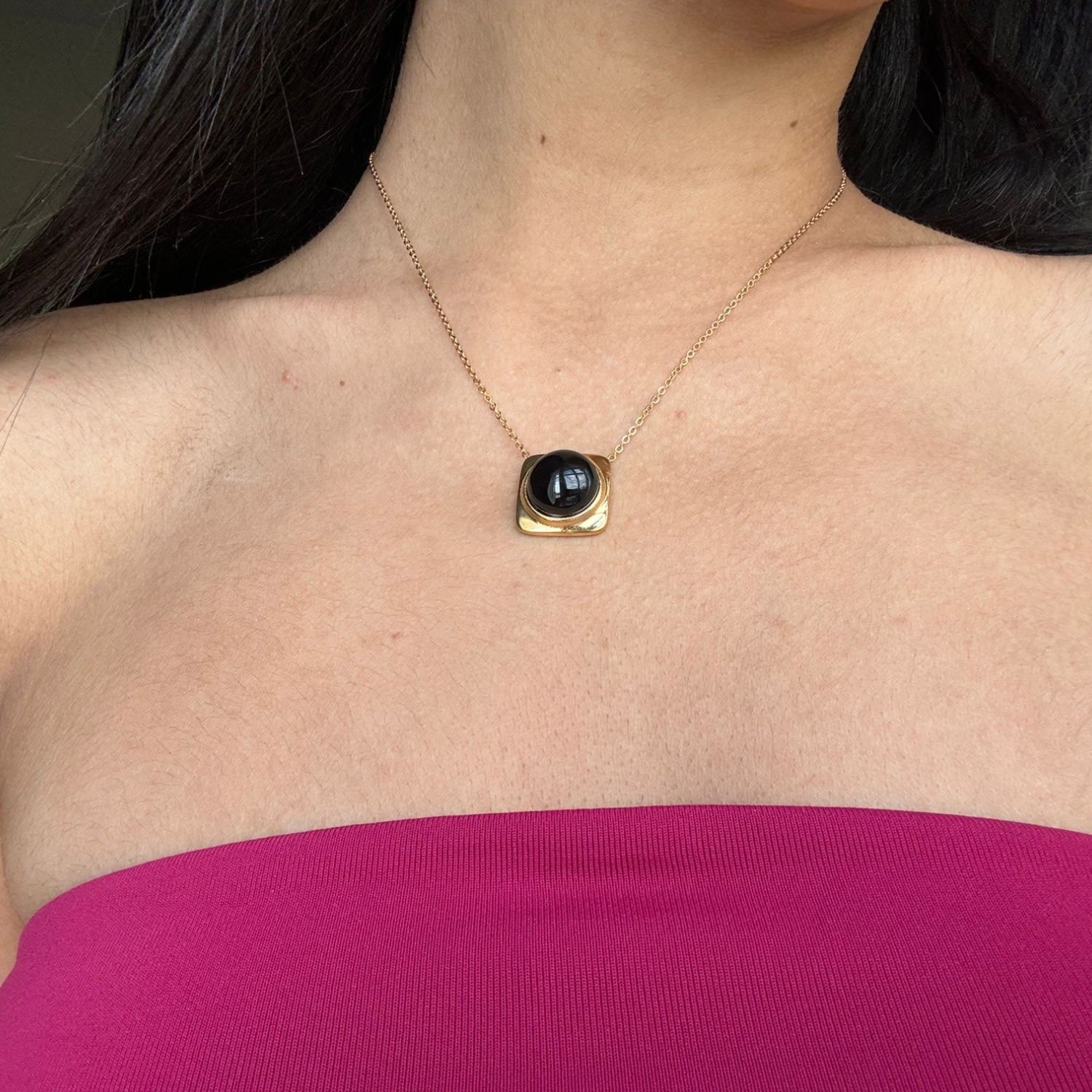 Onyx Pendant Gold Necklace