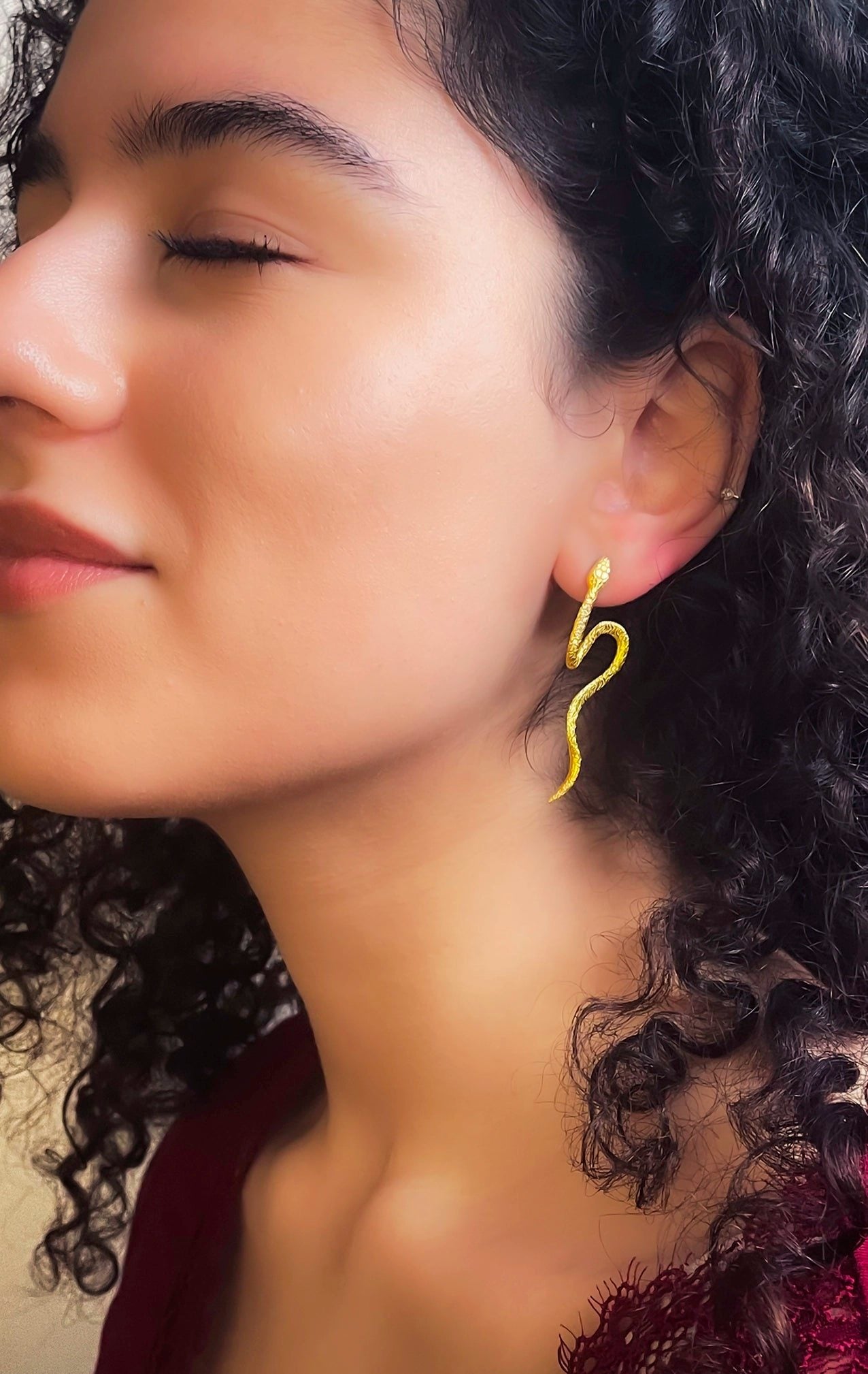 Ophidias Elegance Earrings
