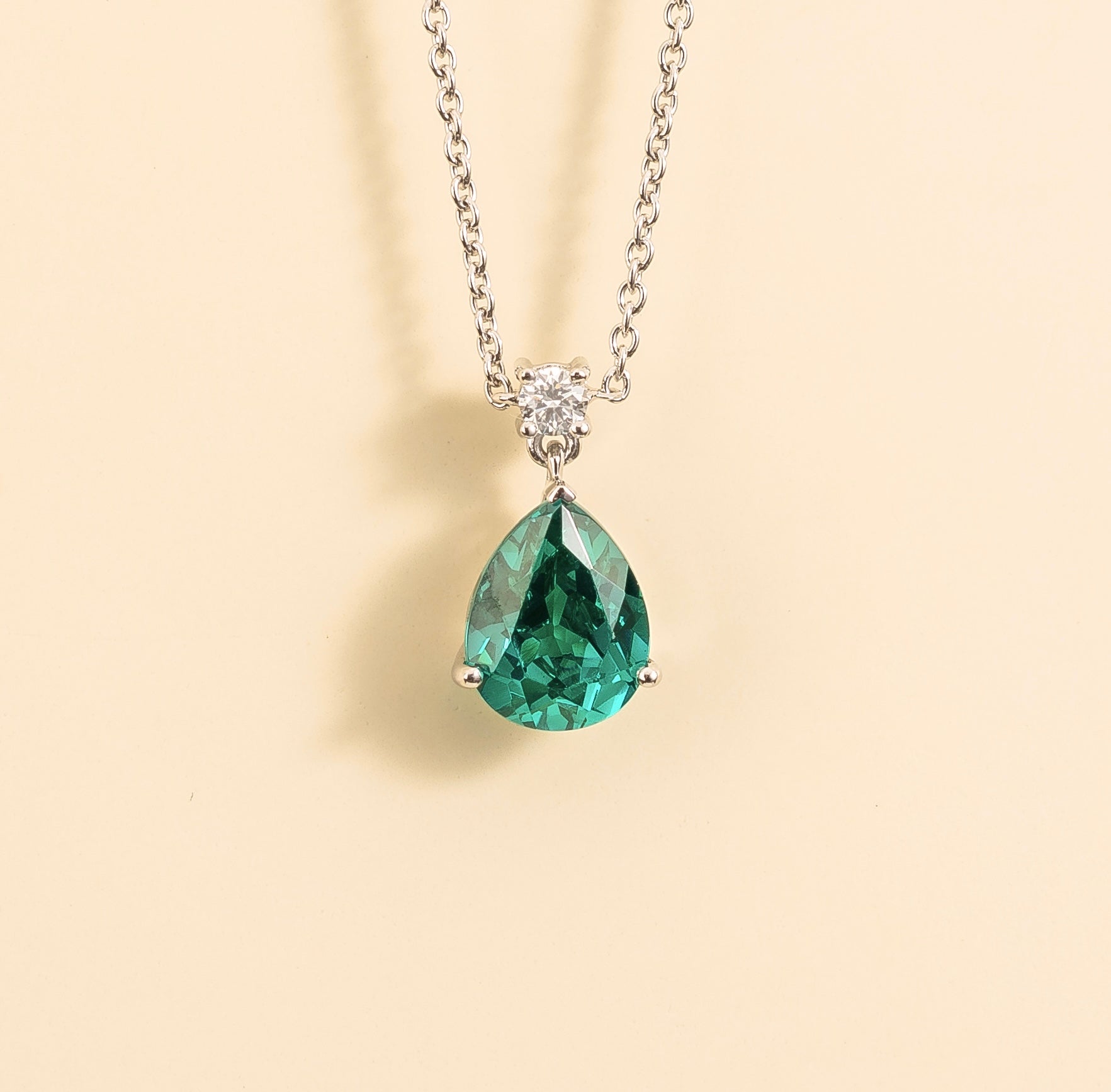 Ori Medium Pendant Necklace In Paraiba Sapphire & Diamond Set In White Gold