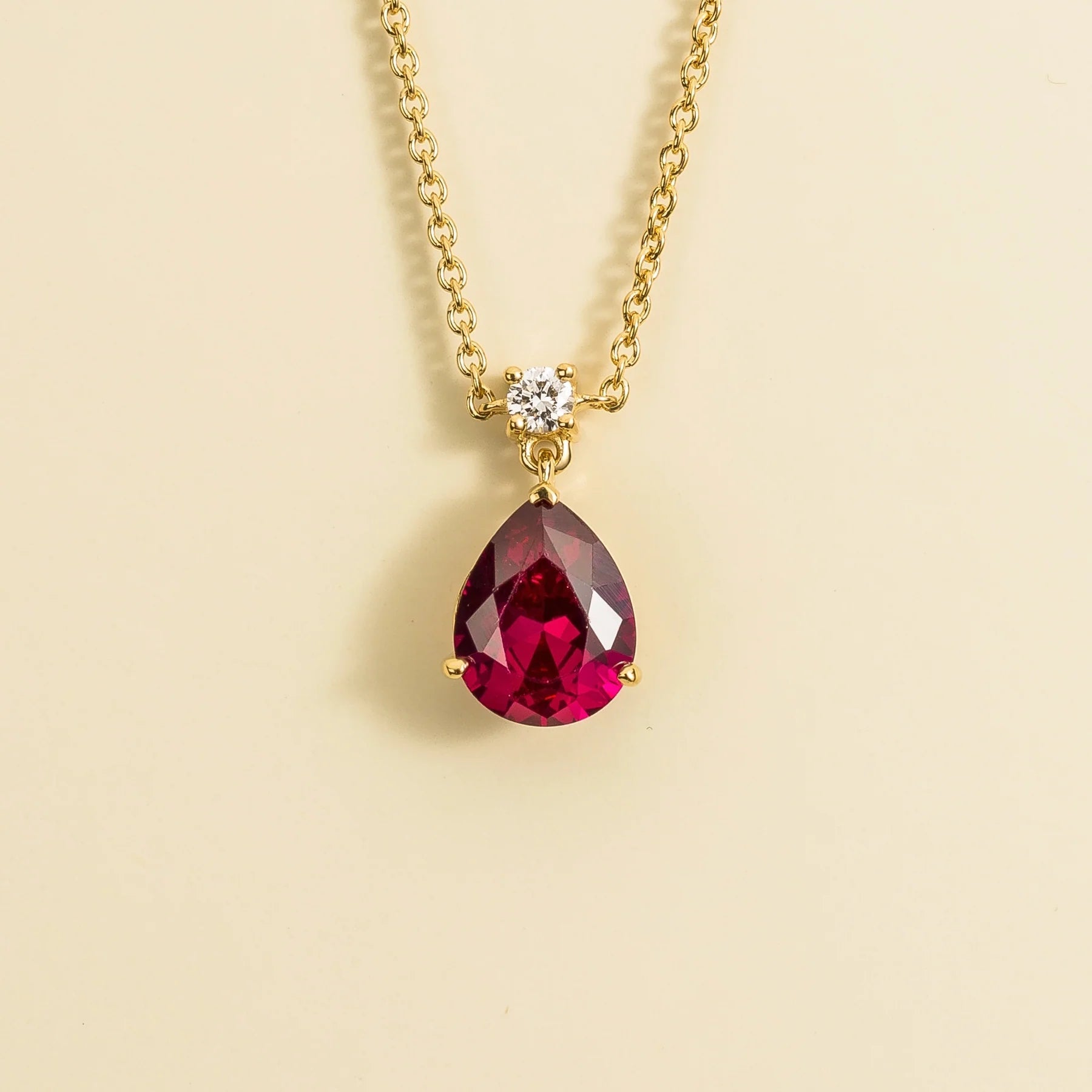Ori Medium Pendant Necklace In Ruby & Diamond Set In Gold