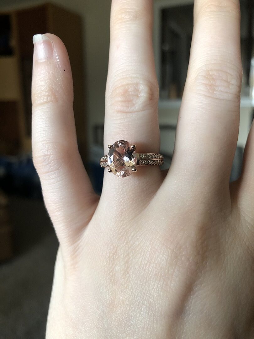 Classic Oval Morganite Knife Edge Ring