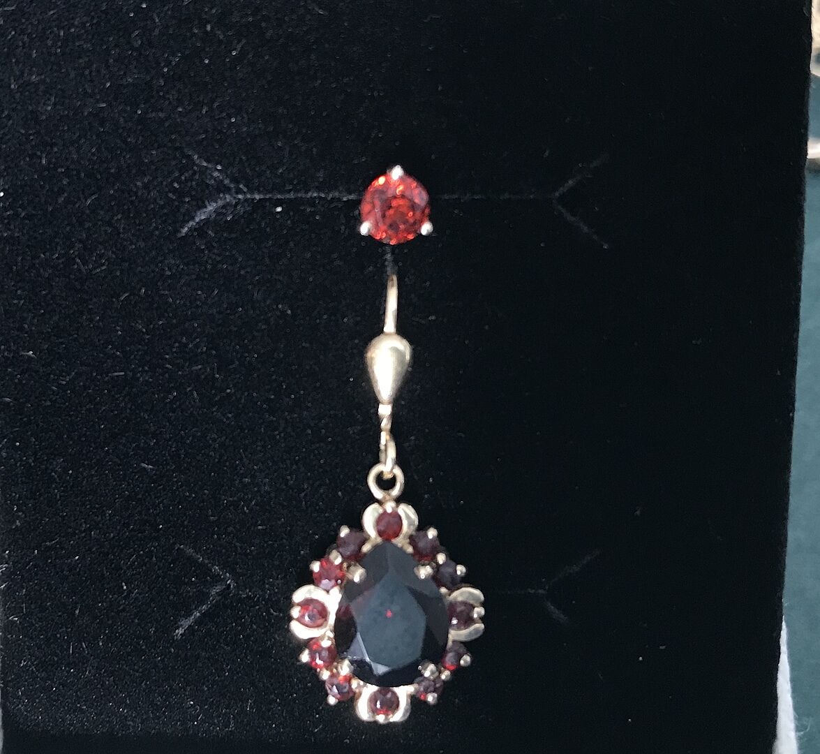 Martini-Set Round Garnet Stud Earrings