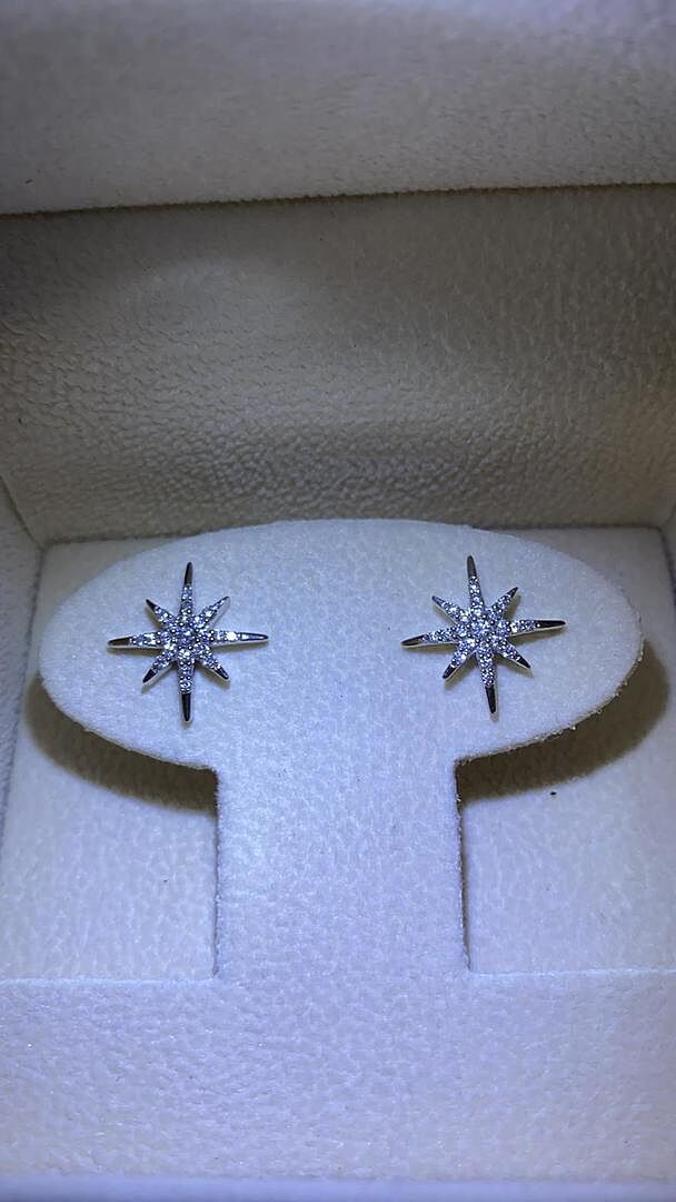 Diamond Eight-Point Starburst Stud Earrings