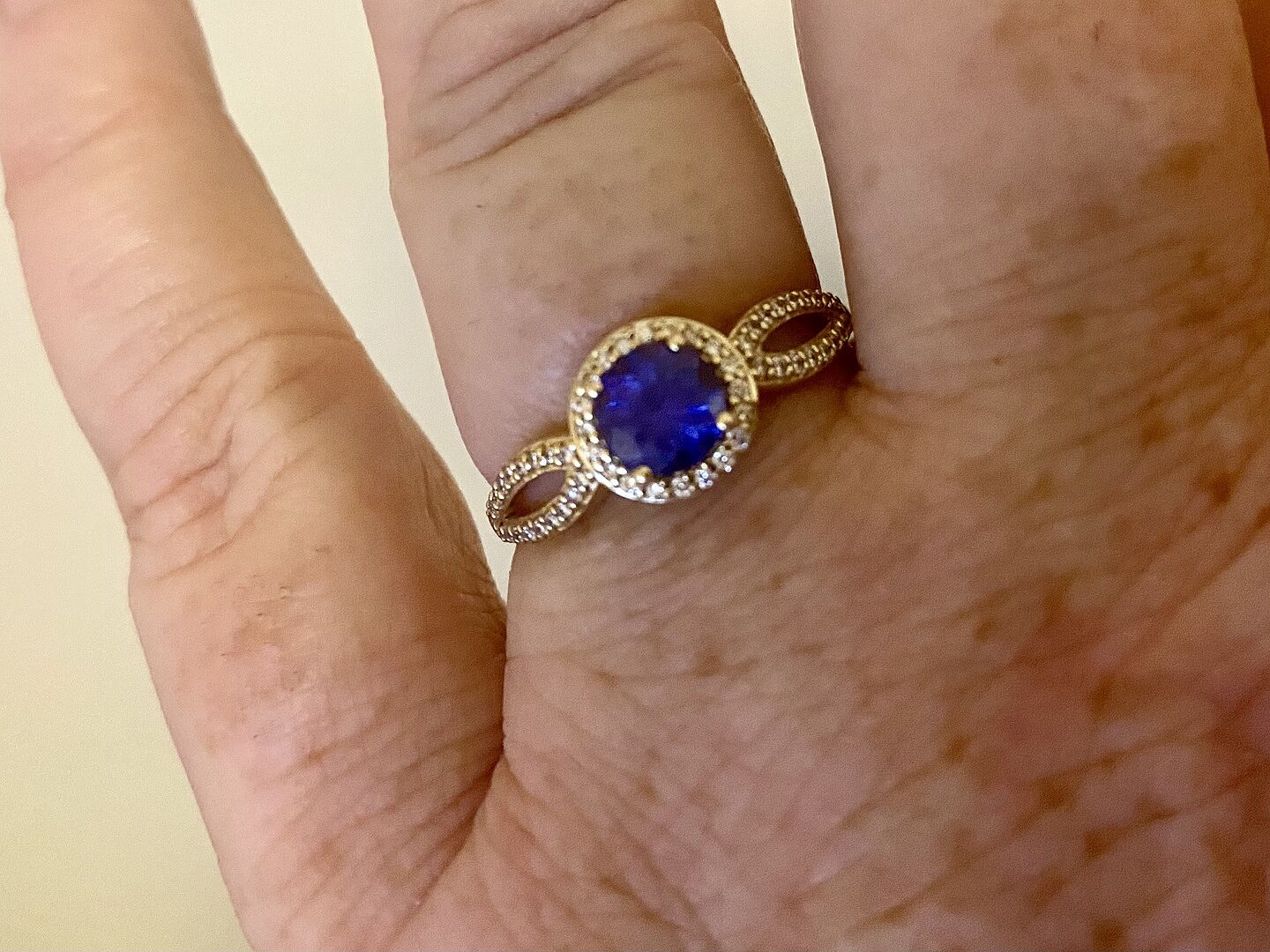 Vintage Style Tanzanite Split Shank Ring with Diamond Halo