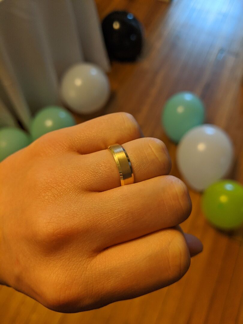 Beveled Edge Satin Comfort Fit Wedding Band