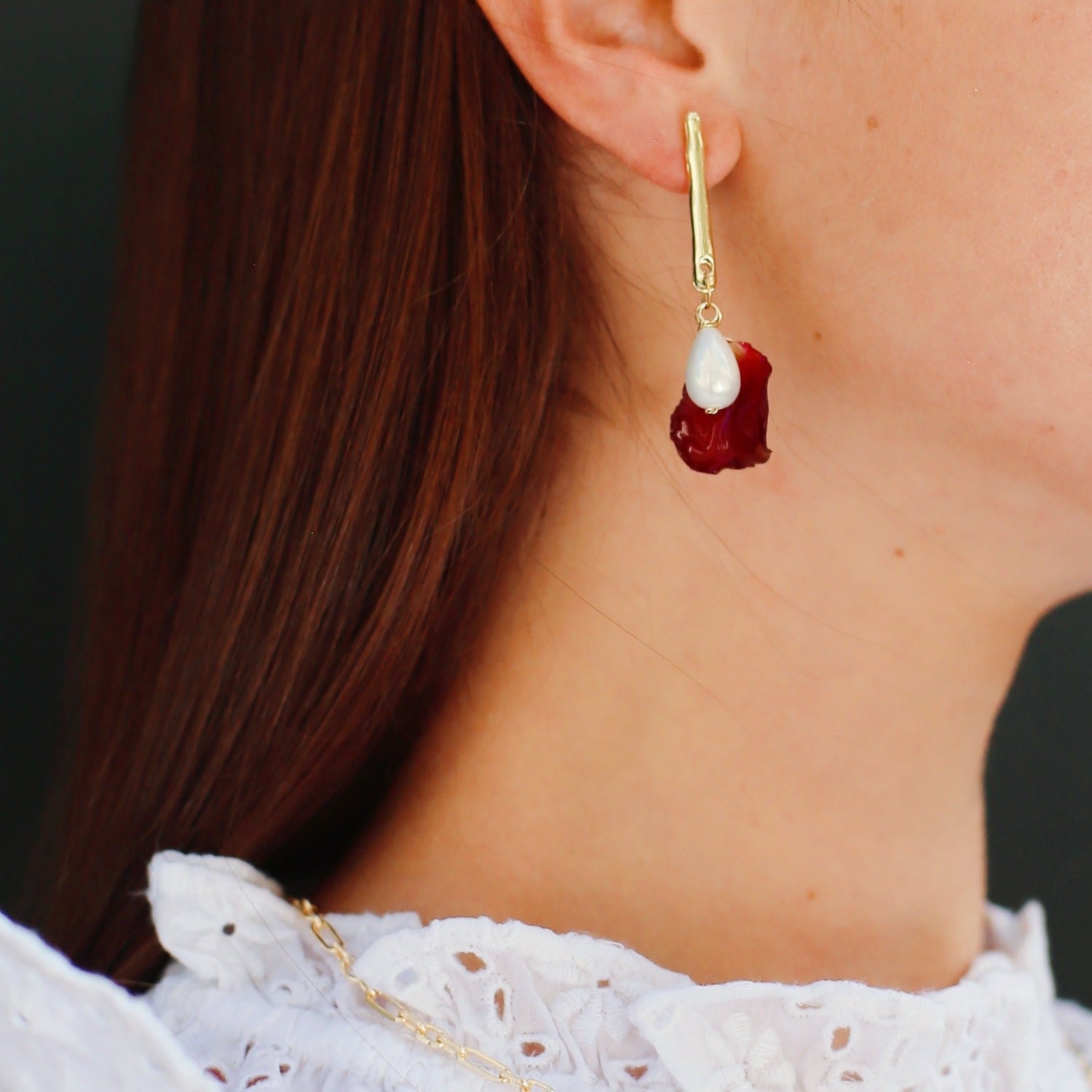 Real Flower Grande Amore Rose Petal And Teardrop Pearl Earrings