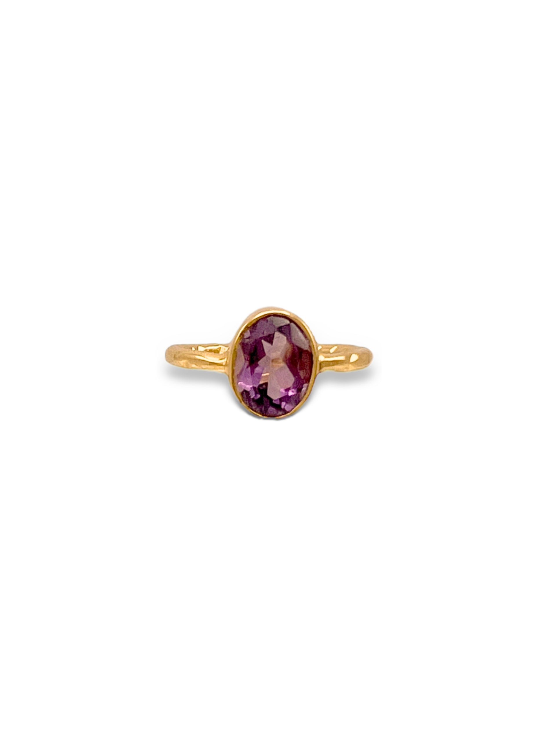 Oval Amethyst Gemstone Ring