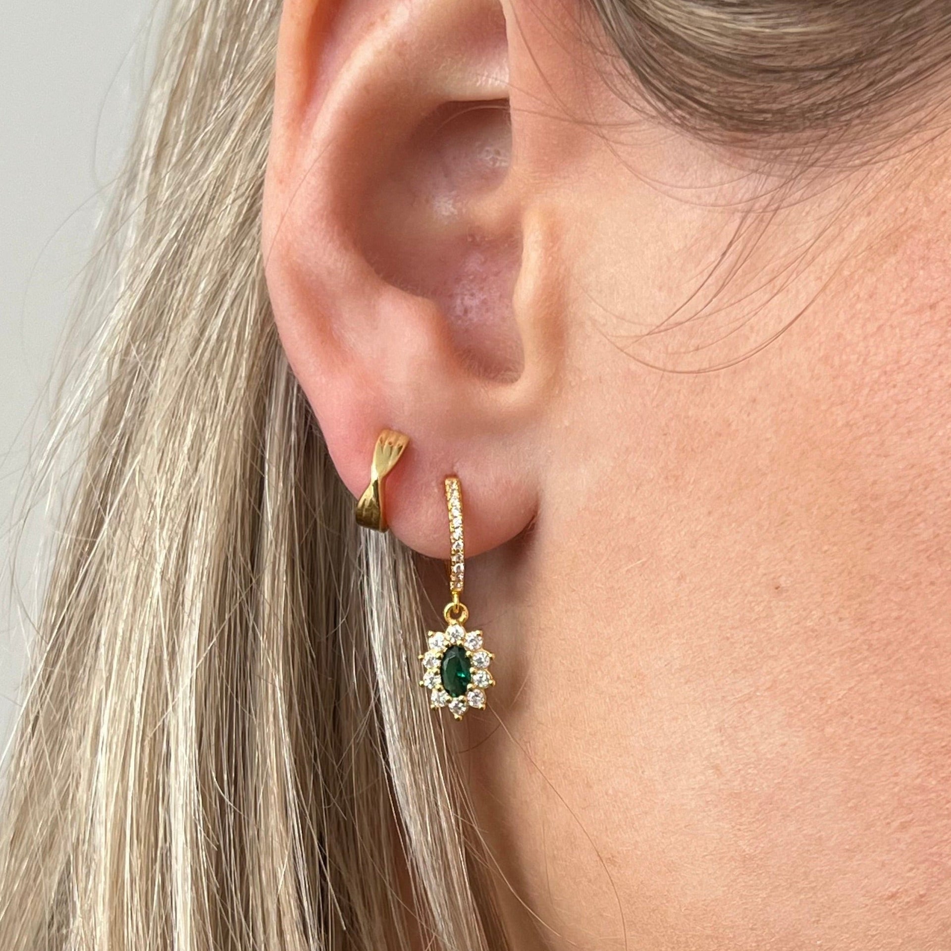 Oval Cut Green Emerald Drop Gold Earrings