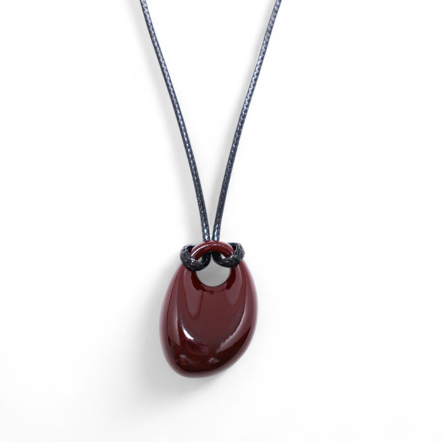 Oval Pebble Cord Necklace Red