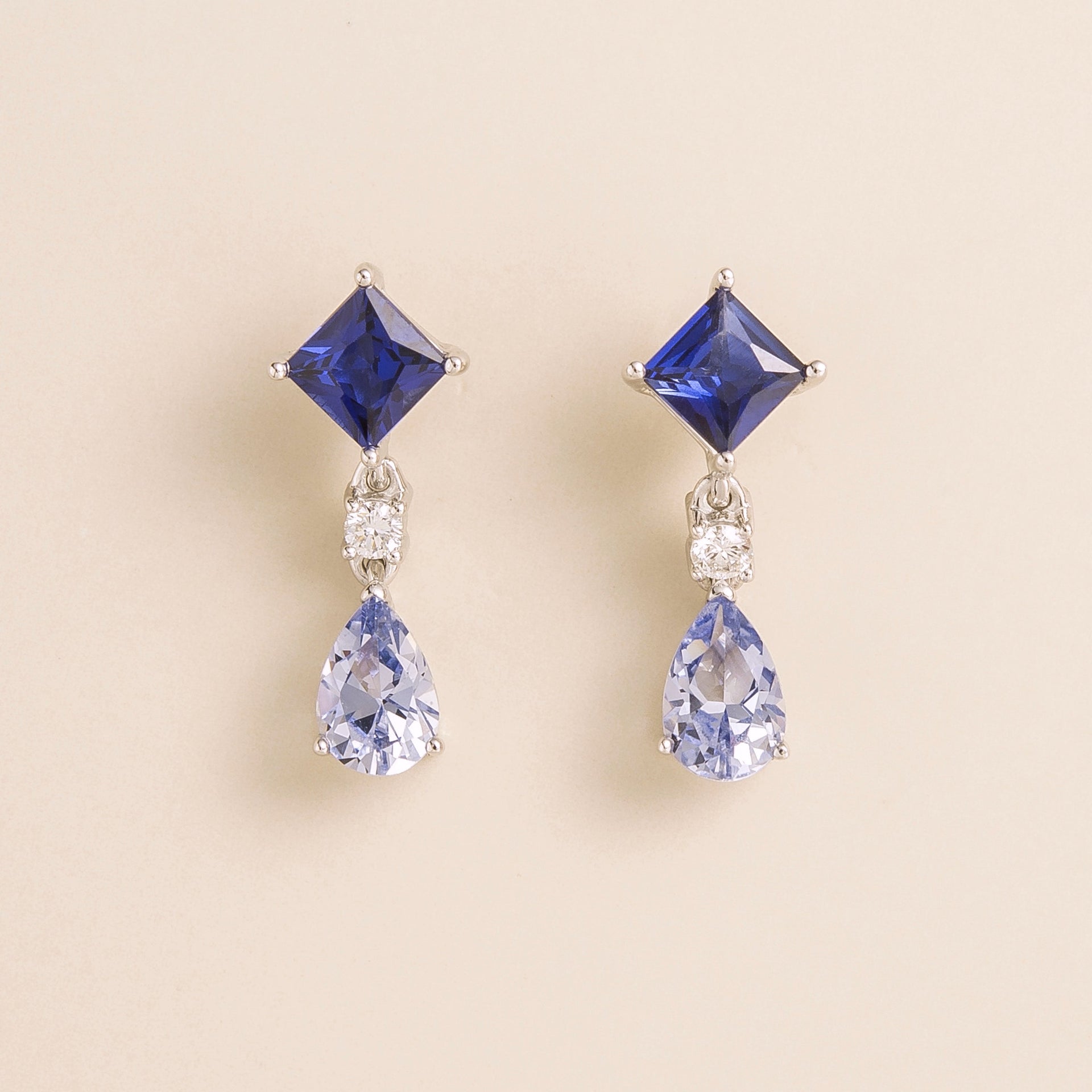 Ori White Gold Earrings Blue Sapphire & Diamond