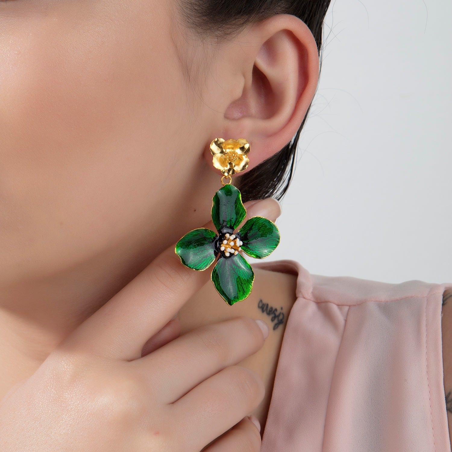 Green Clover Flower Drop Earrings