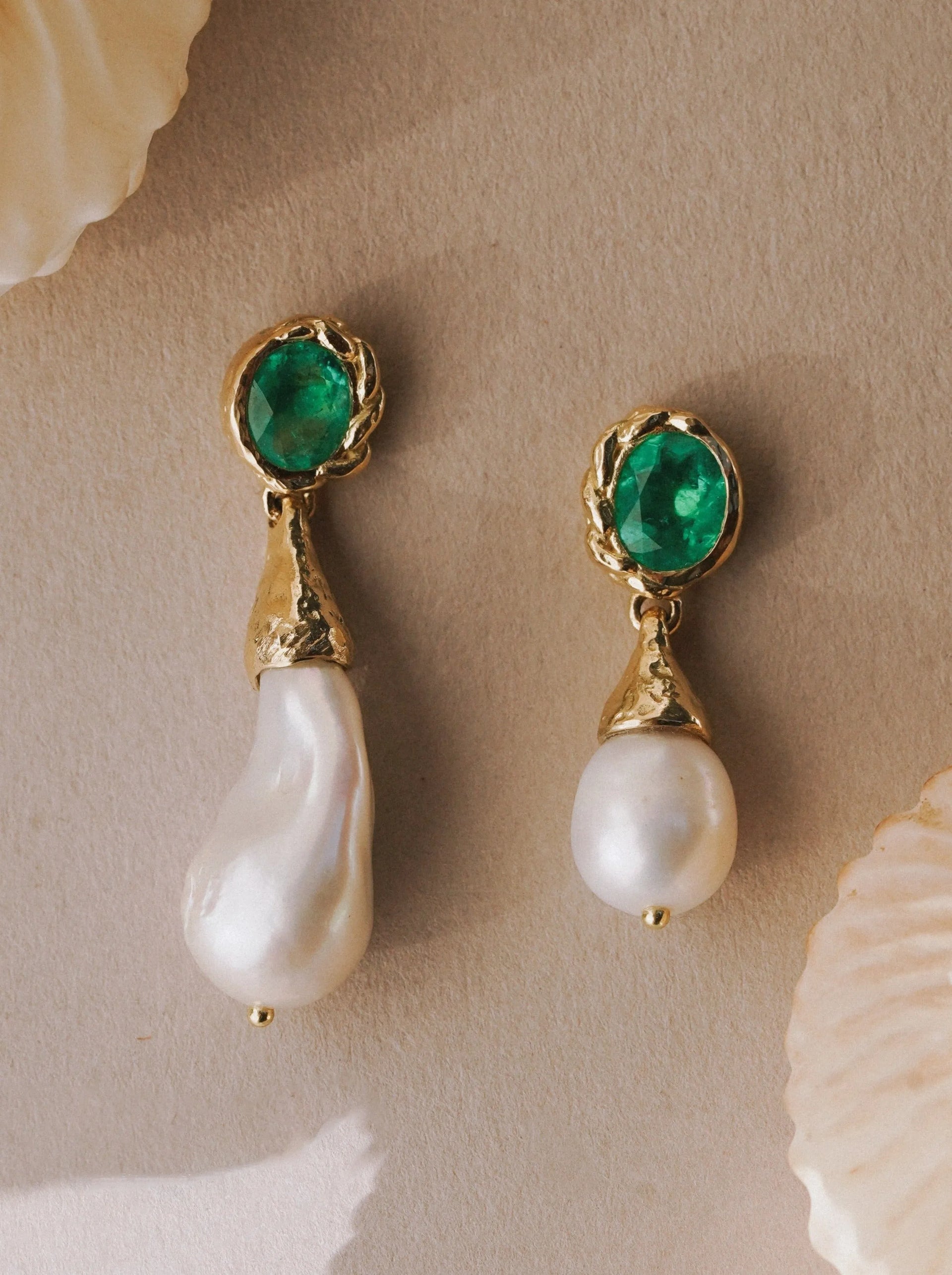 Domus Drop Earrings