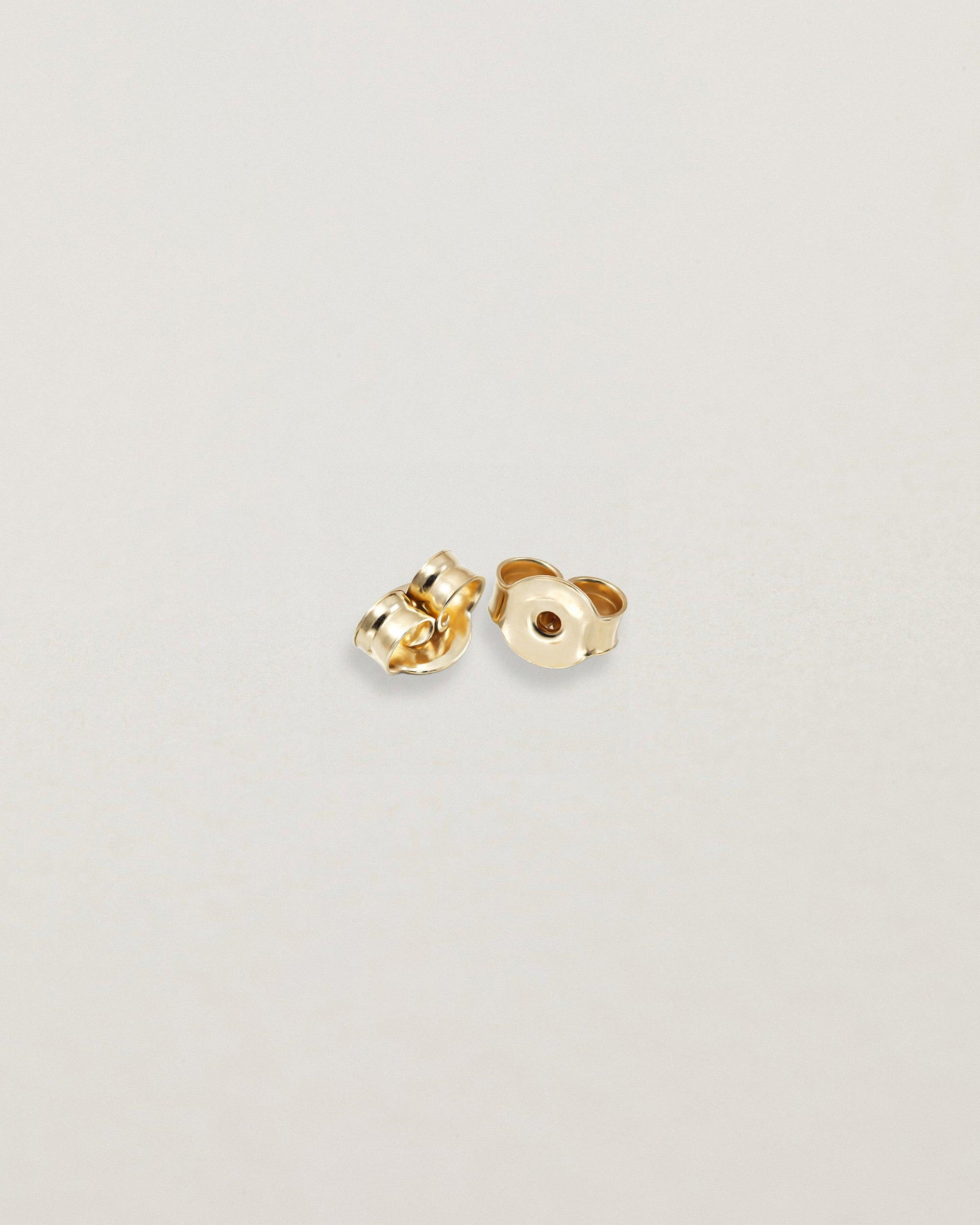 Petite Standard Stud