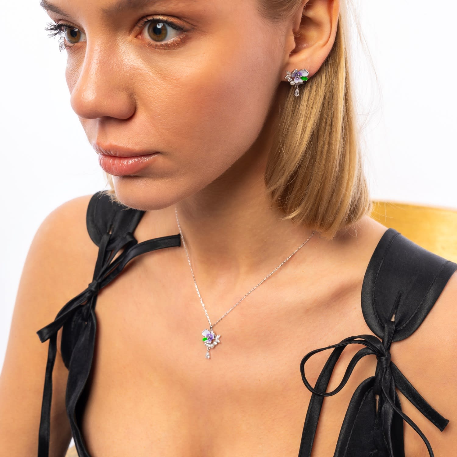 Pansy Violet Floral Necklace In Sterling Silver - Silver