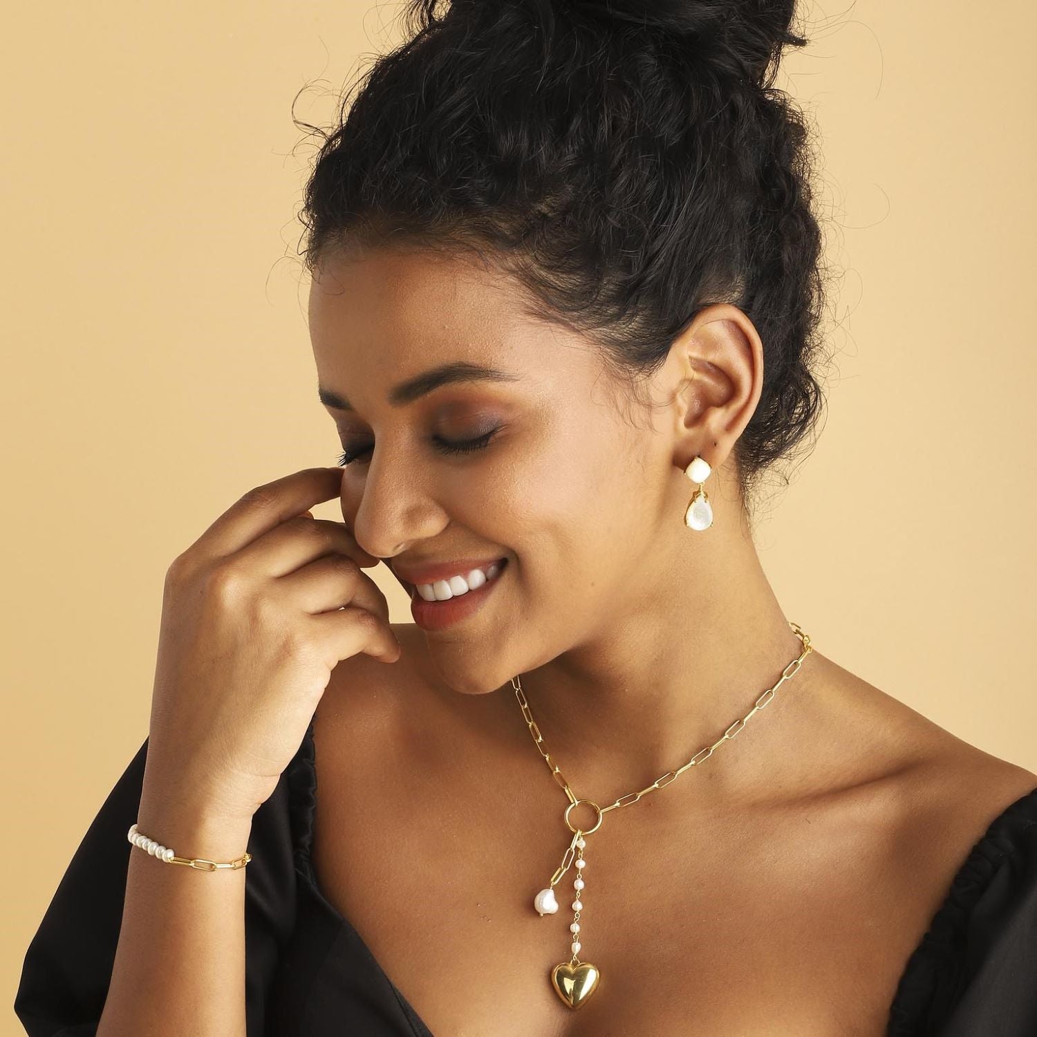 Paperclip Pearl & Heart Drop Necklace