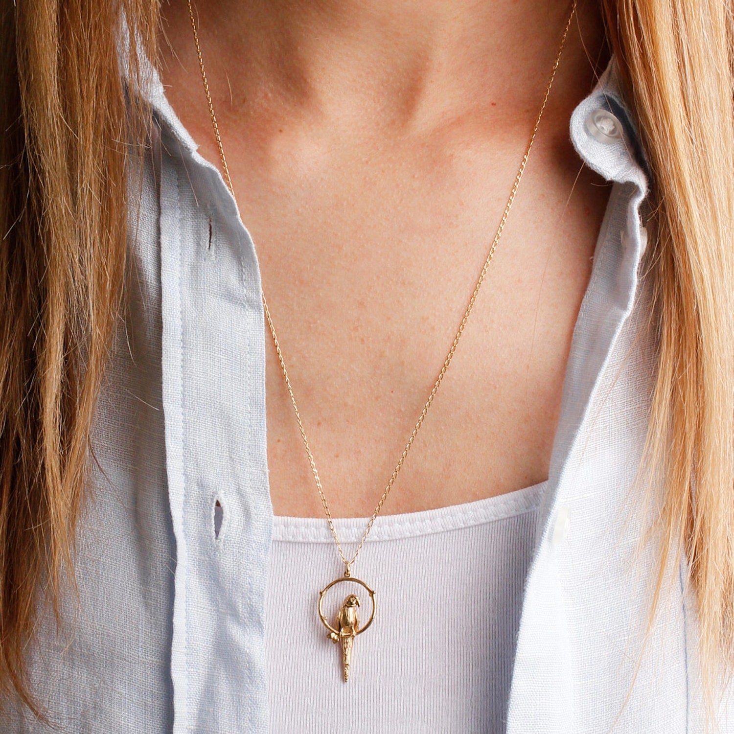 Parakeet Necklace – Large, Upright - Gold