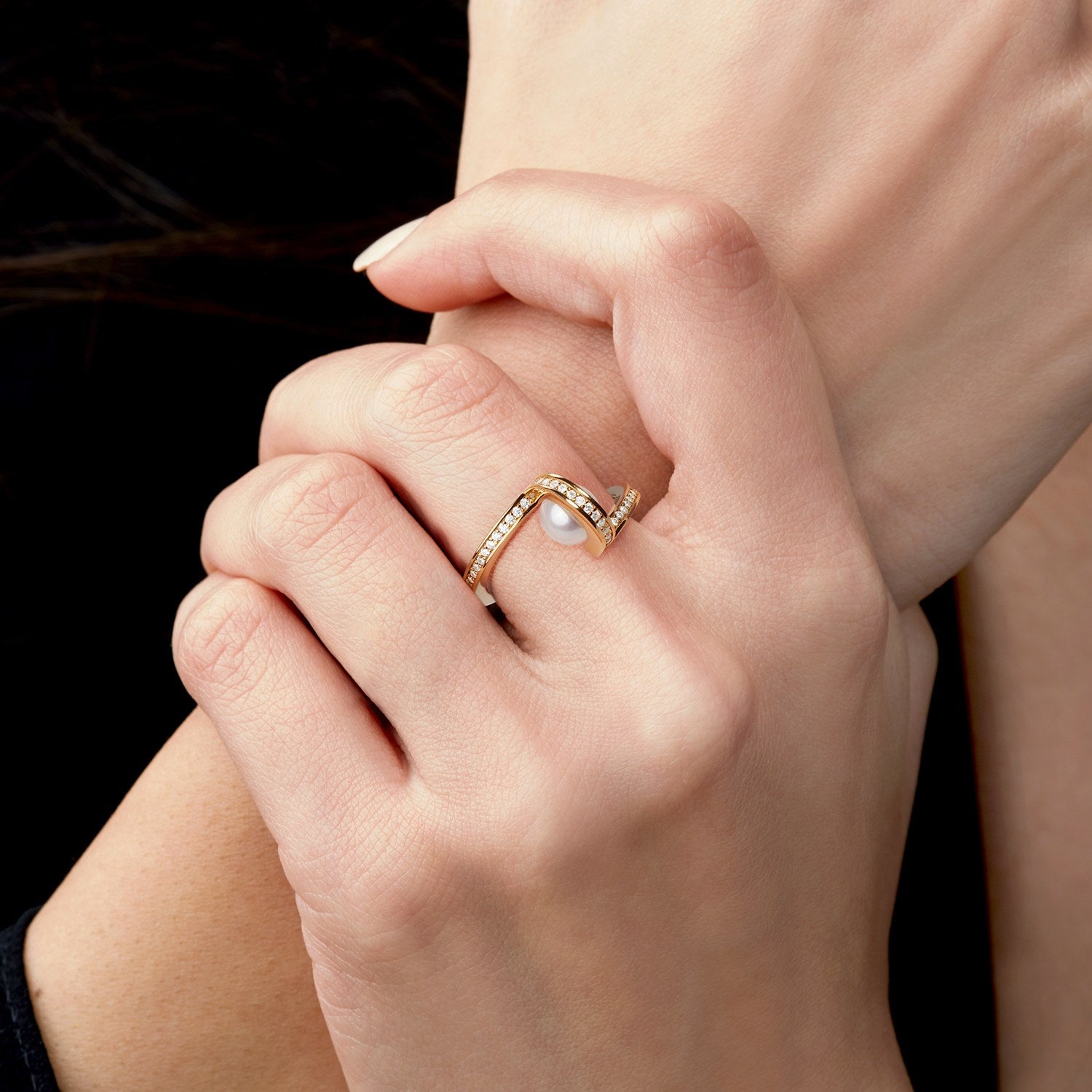 Pearl And Arc Ring - Silver