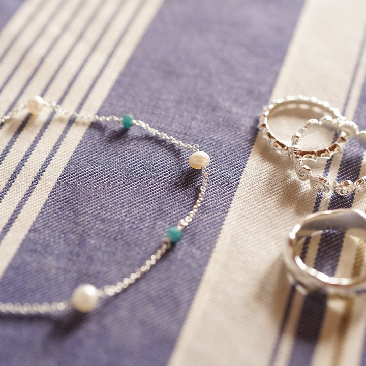 pearl-and-bead-bracelet-sterling-silver-daisy-london