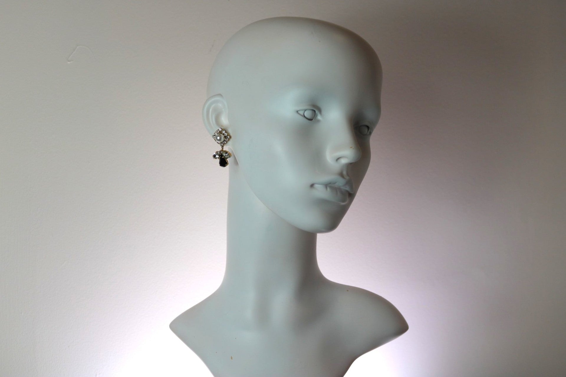 Pearl & Crystal Dangle Earrings