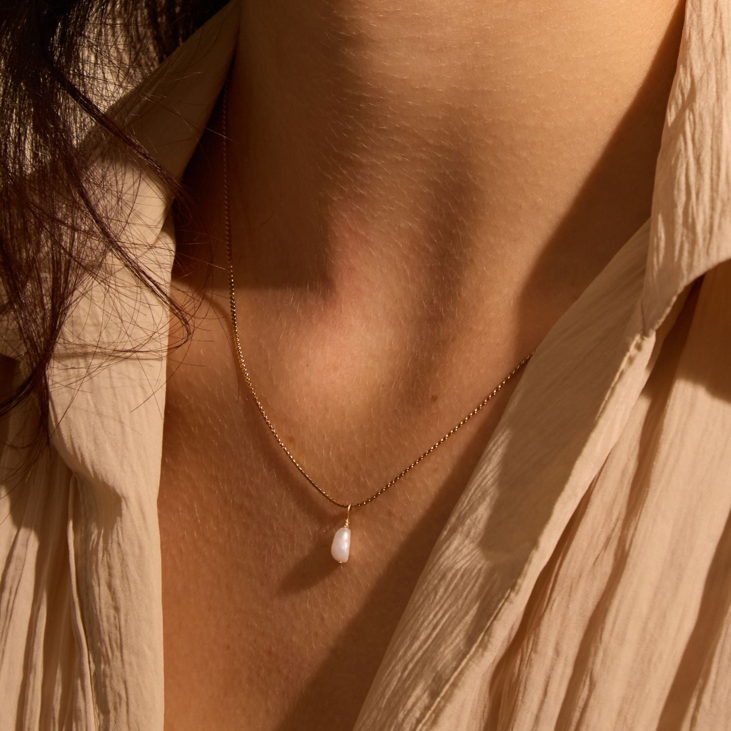 Pearl Droplet Necklace