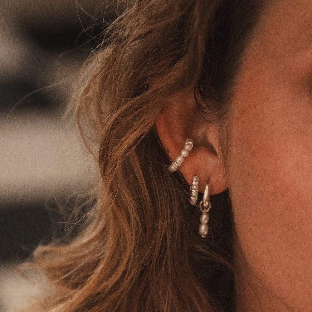 pearl-ear-cuff-sterling-silver-daisy-london