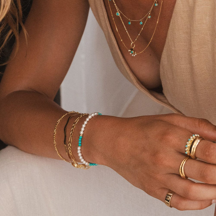 pearl-turquoise-beaded-bracelet-18ct-gold-plated-daisy-london