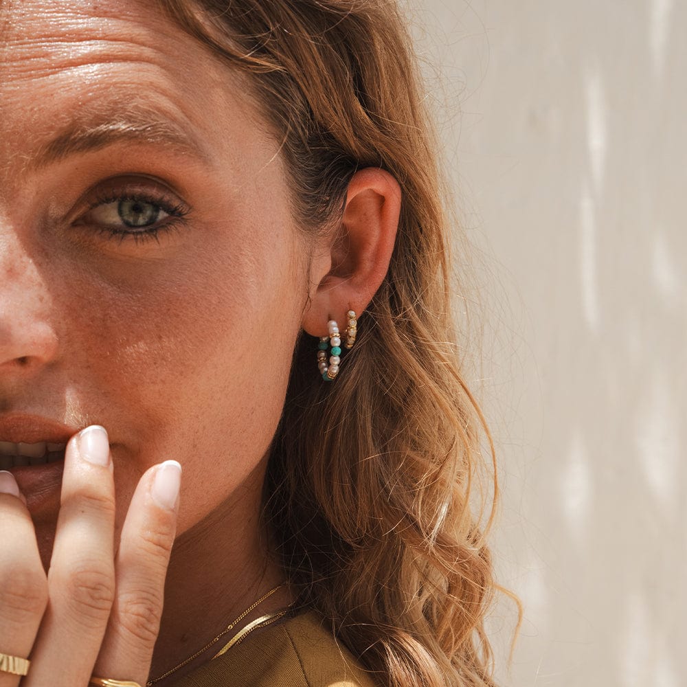 pearl-turquoise-midi-hoop-earrings-18ct-gold-plated-daisy-london