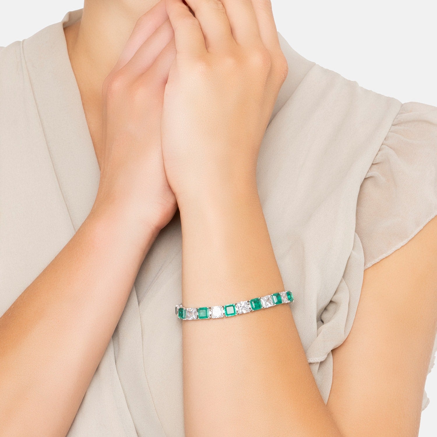 Penelope Tennis Bracelet Emerald Silver