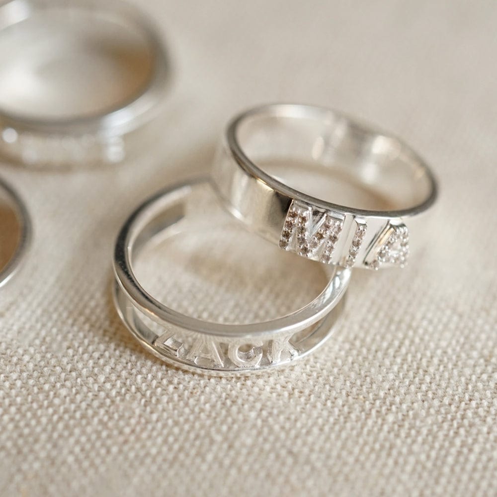 personalised-crystal-ring-sterling-silver-daisy-london