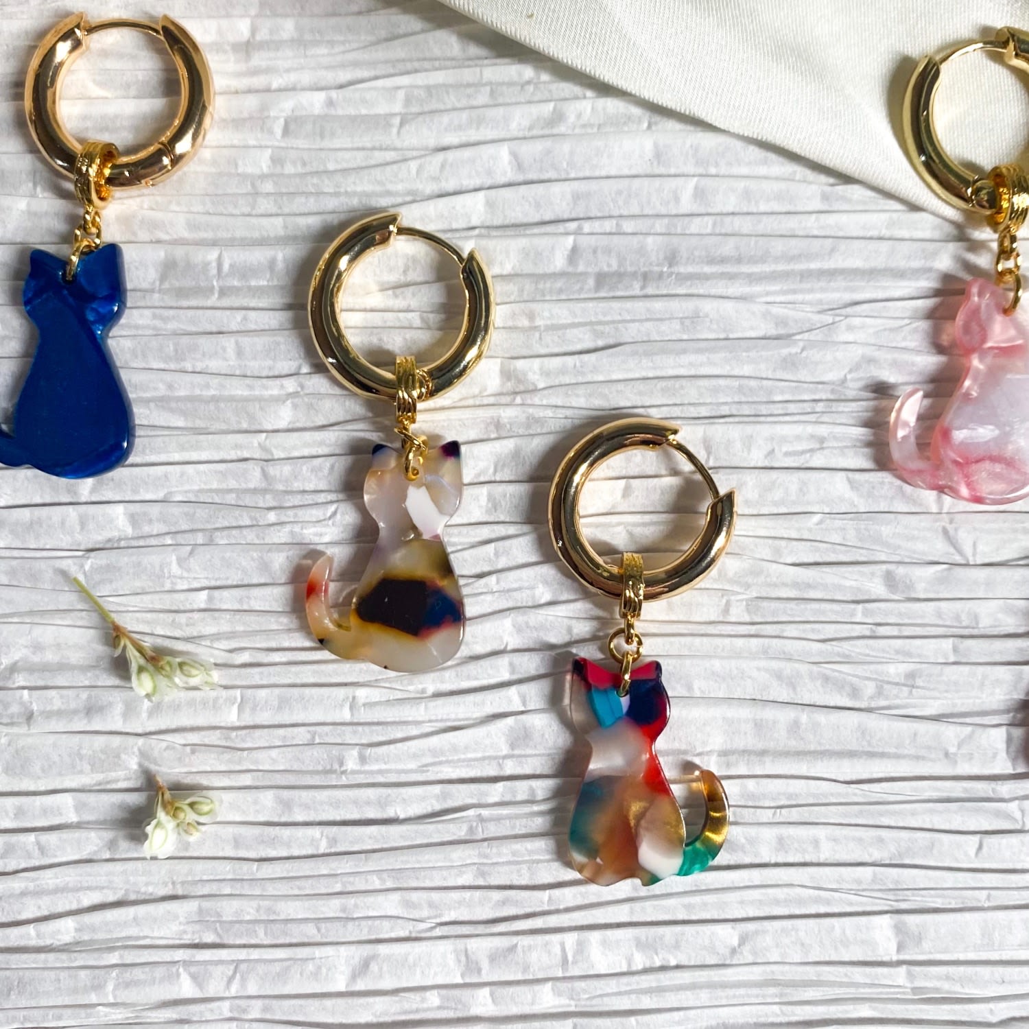 Colour Locked Cats Hoops - Brown