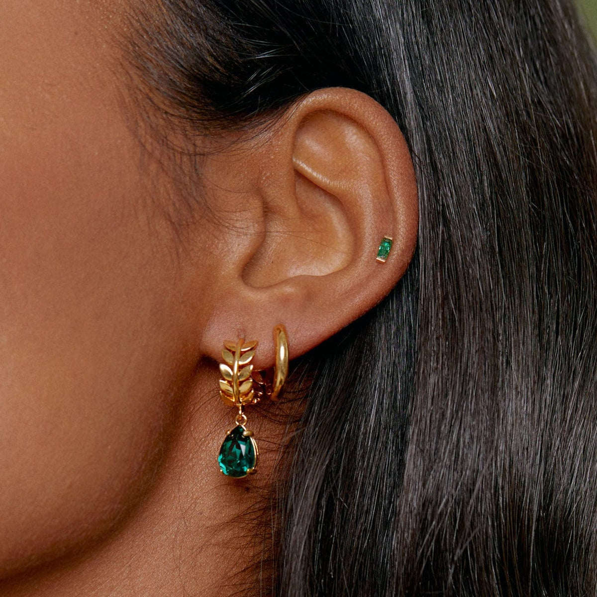 Emerald Baguette Labret Stud
