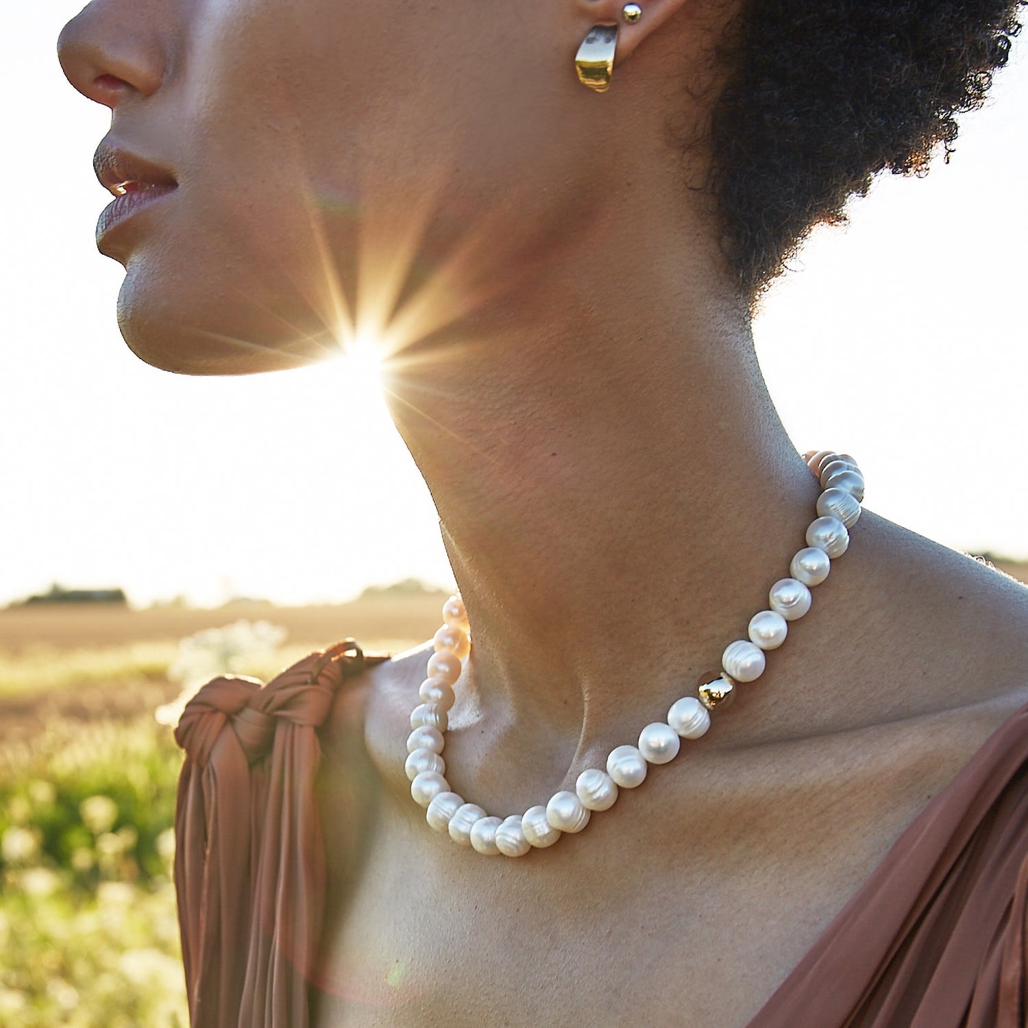 Paloma Pearl Collar Gold