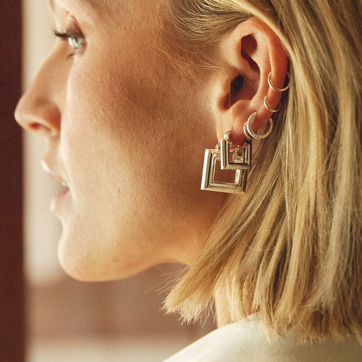 polly-sayer-chubby-hoop-earring-stack-silver-plated-daisy-london