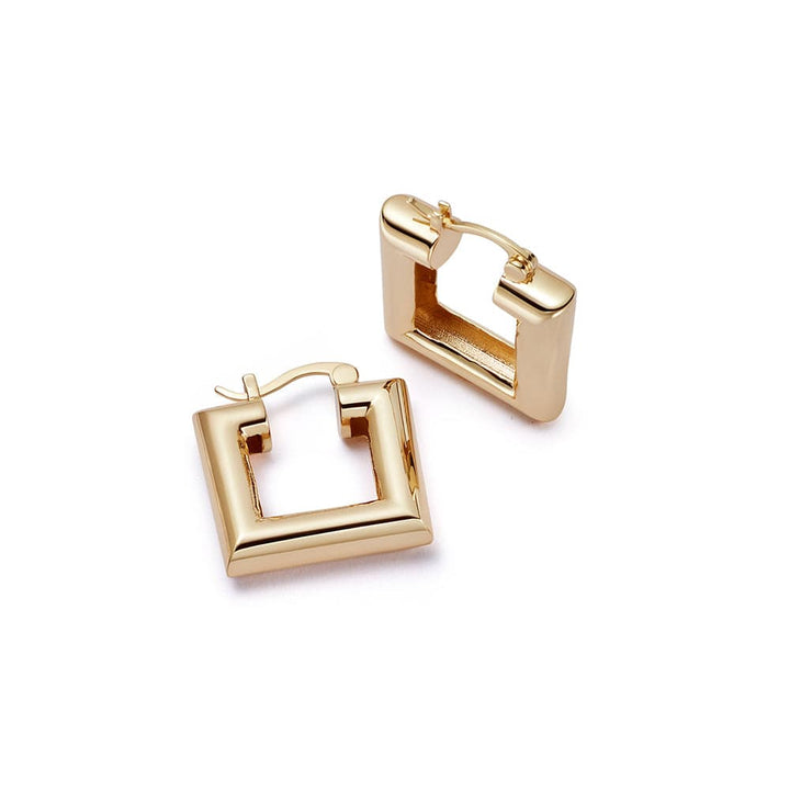 polly-sayer-mini-chubby-square-hoop-earrings-18ct-gold-plated-daisy-london