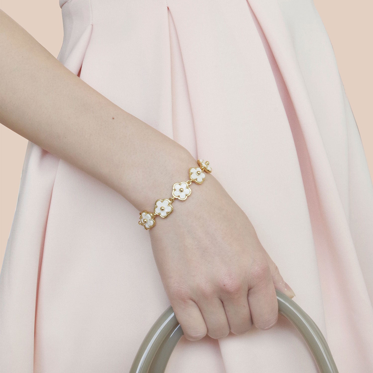 Porcelain Daisy Cluster Bracelet