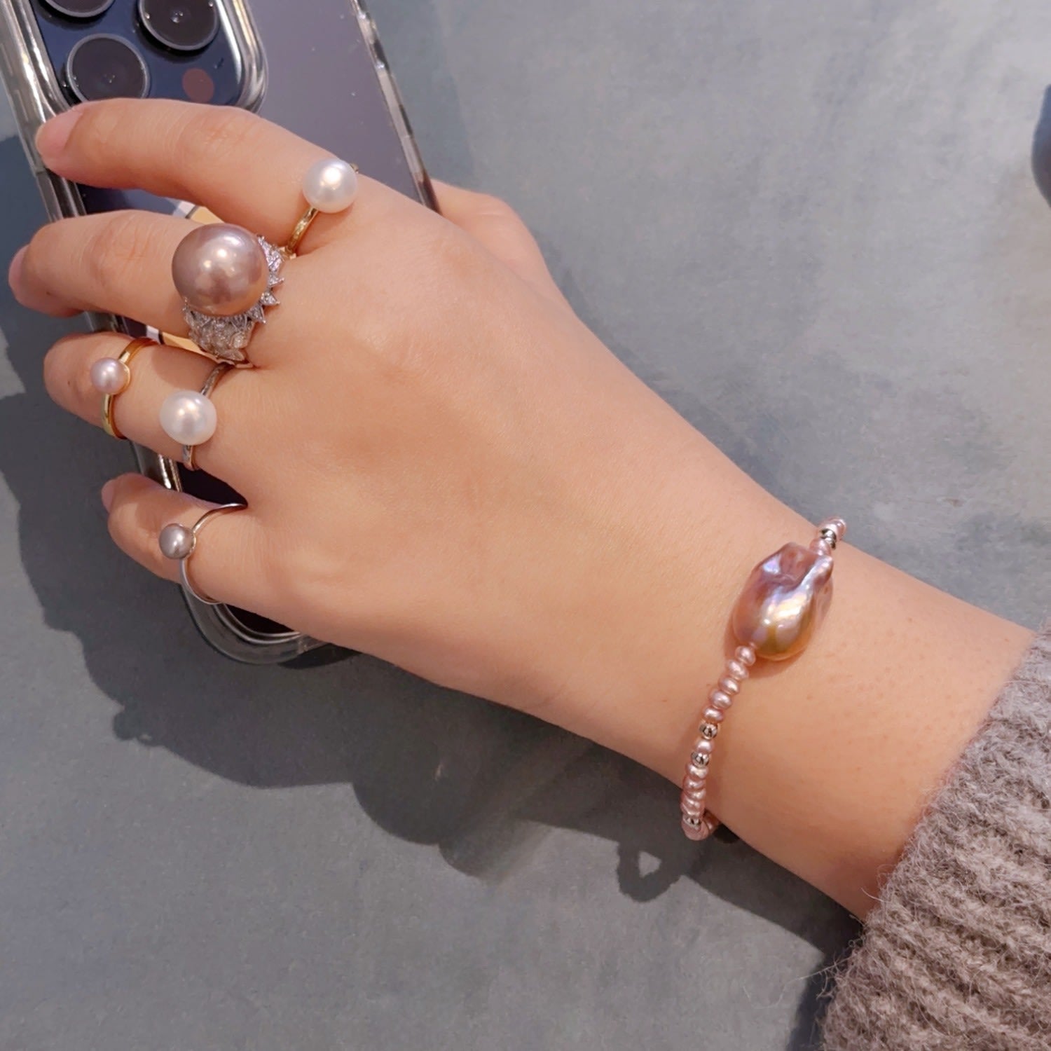 Princess Aura Pearl Bracelet