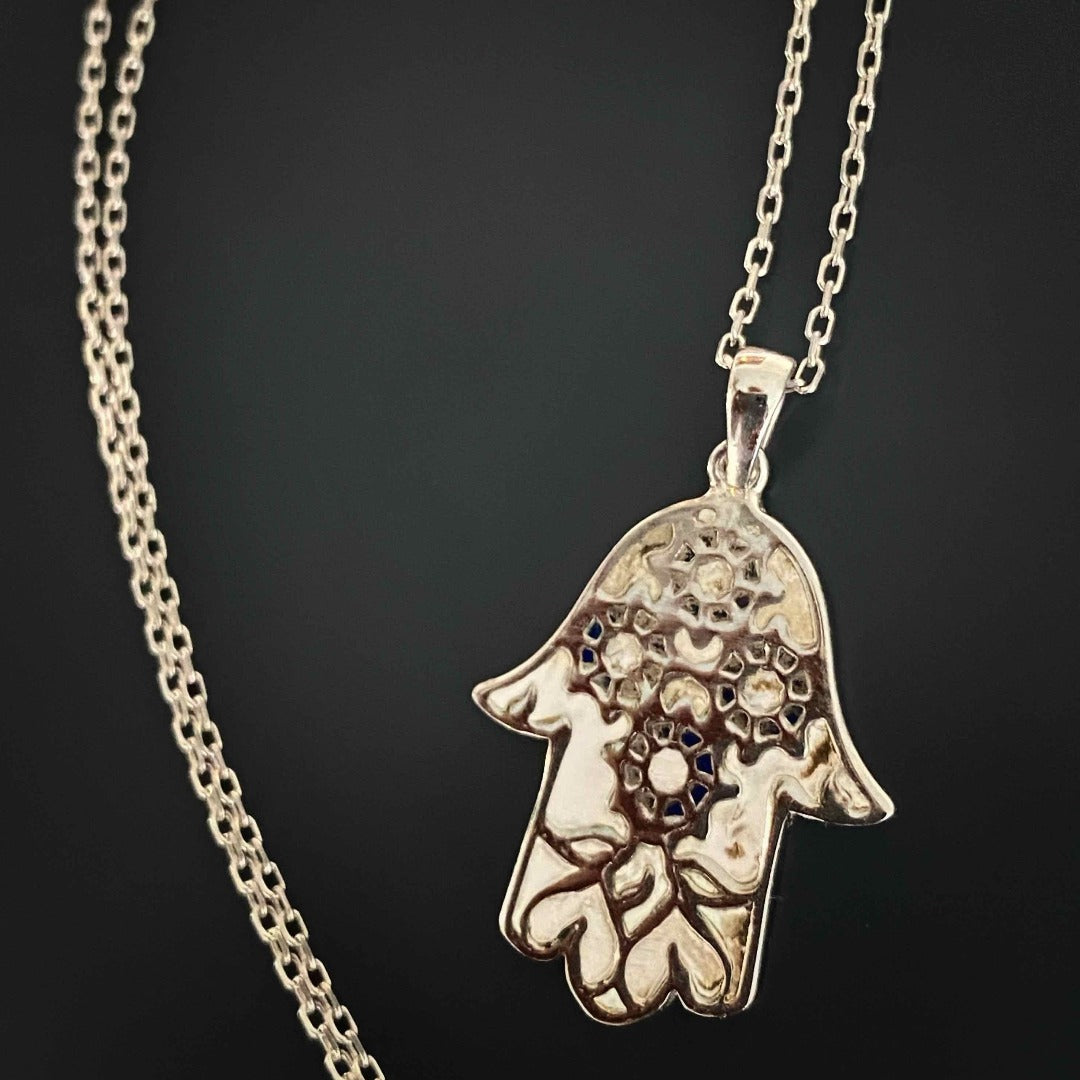 Pure Love Hamsa Necklace - Gold