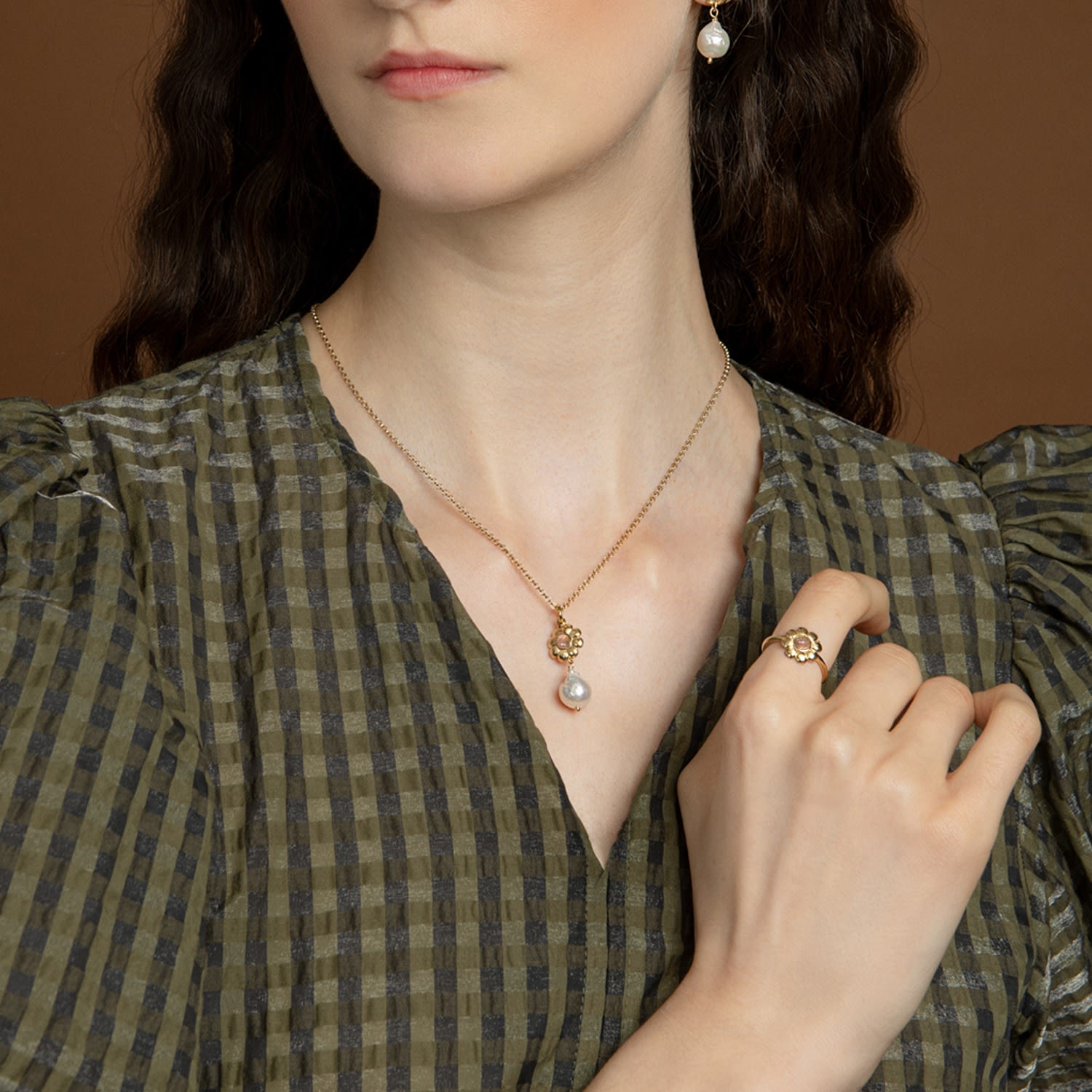 Mini Flower Gold-Plated Pink Tourmaline Ring