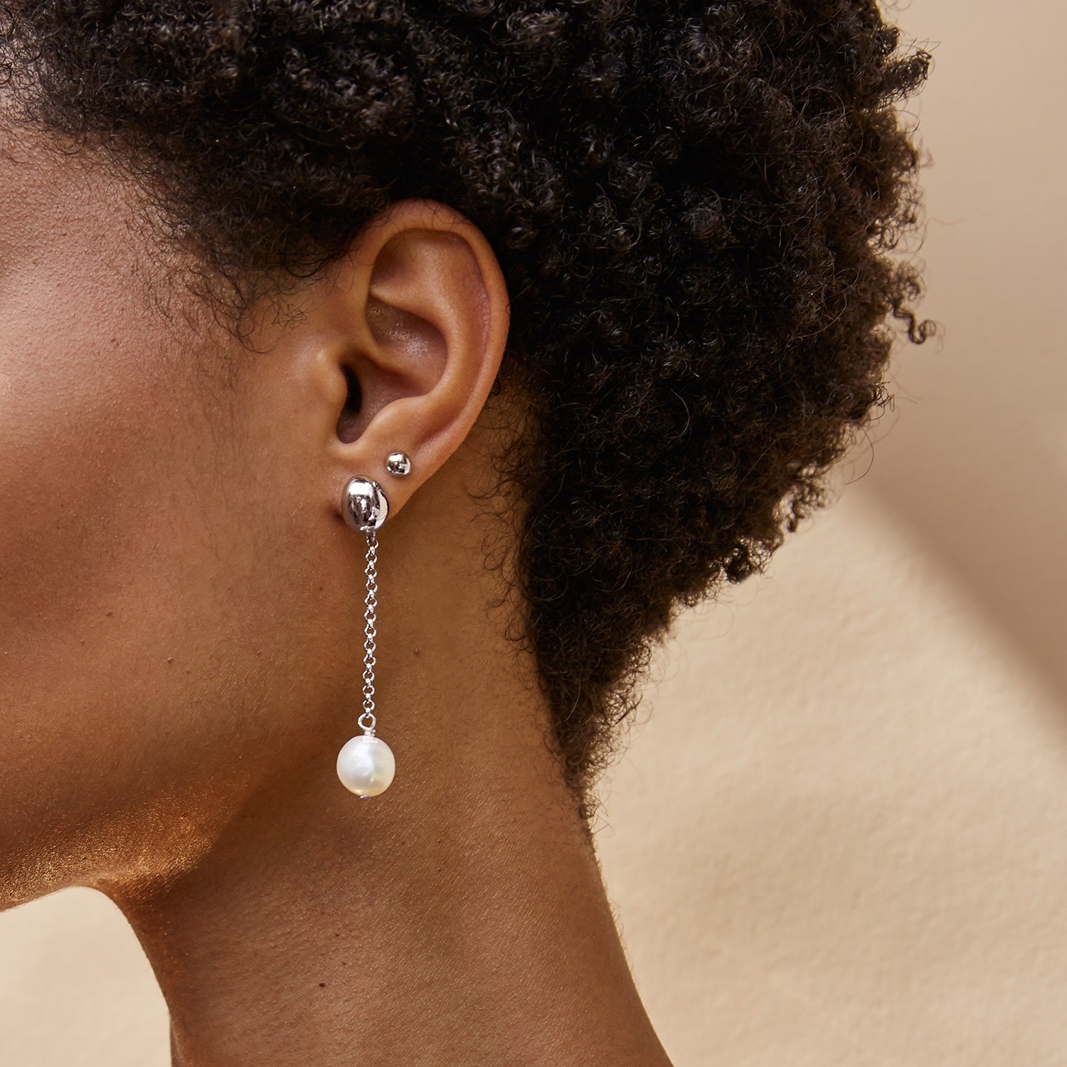 Paloma Pearl Drops Silver