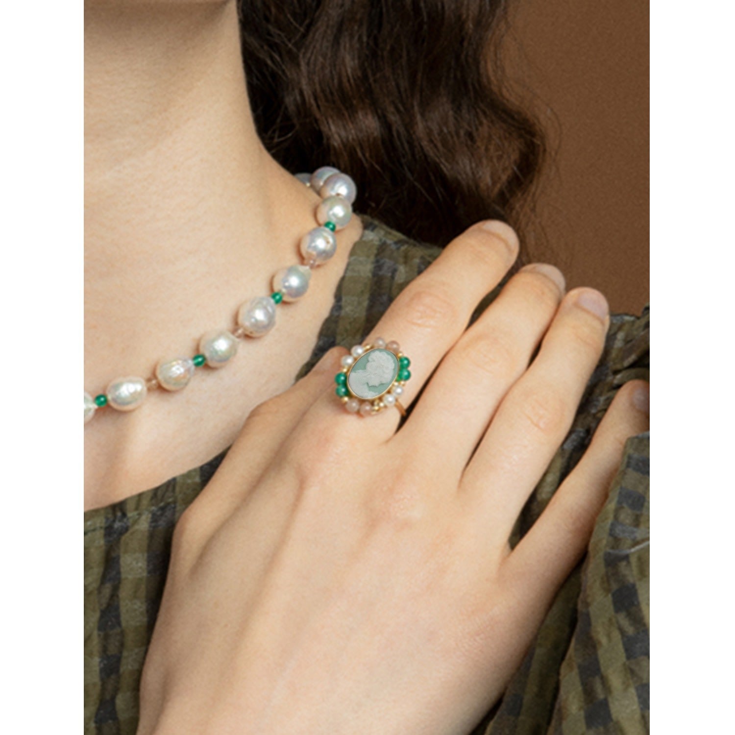 Little Lovelies Gold-Plated Green Cameo Ring