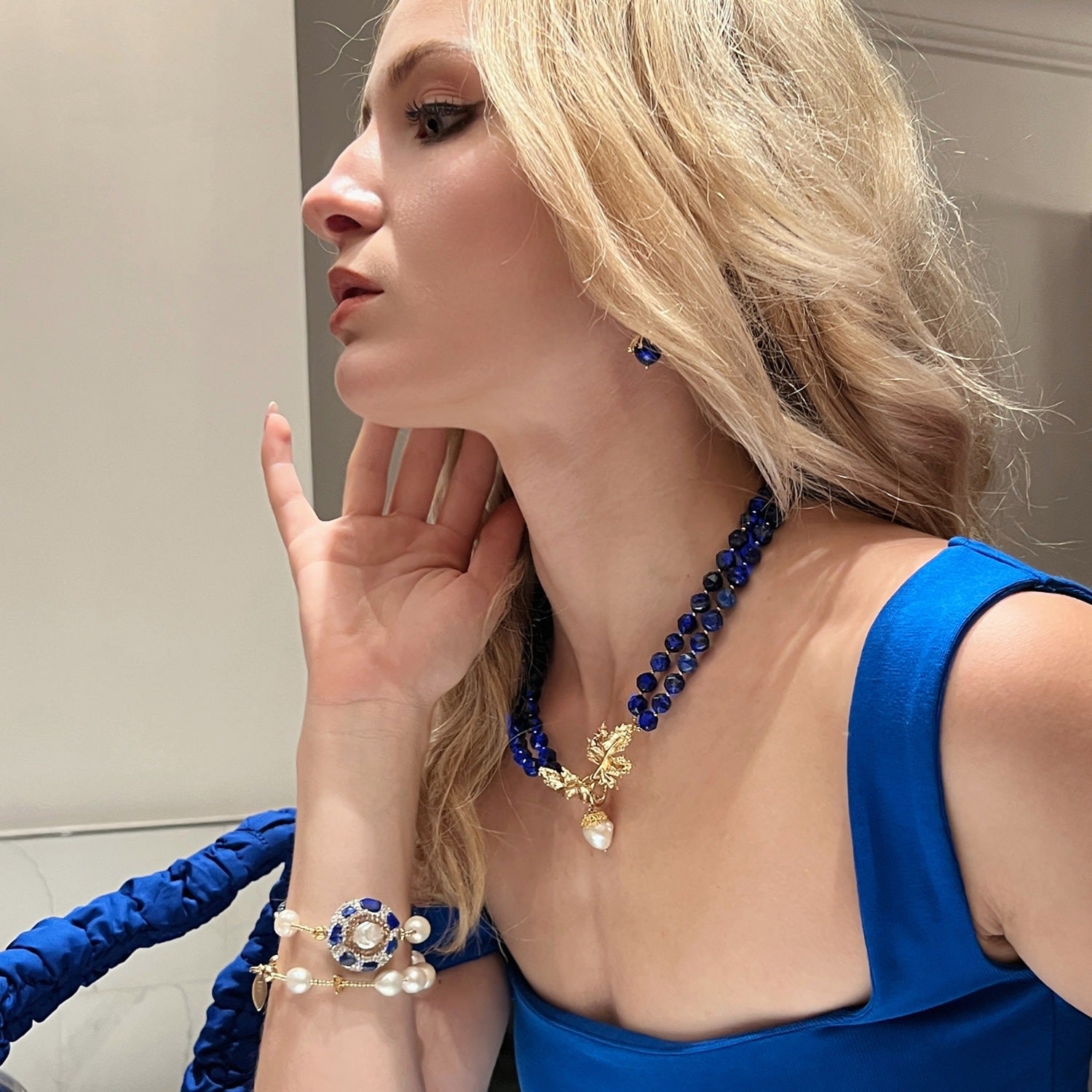 Double Layers Pearls And Lapis Rhinestone Bracelet