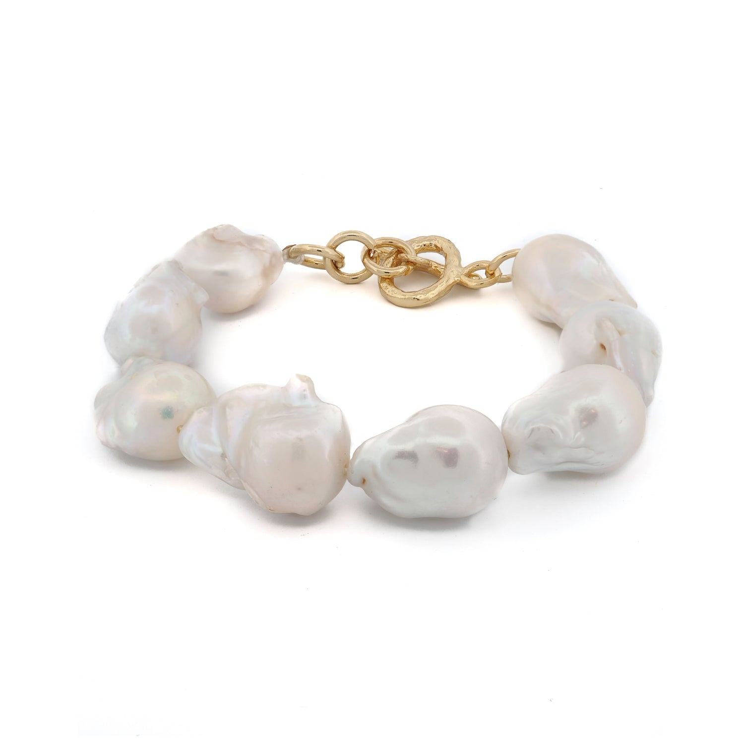 Queen’s Touch Baroque Pearl Bracelet - White