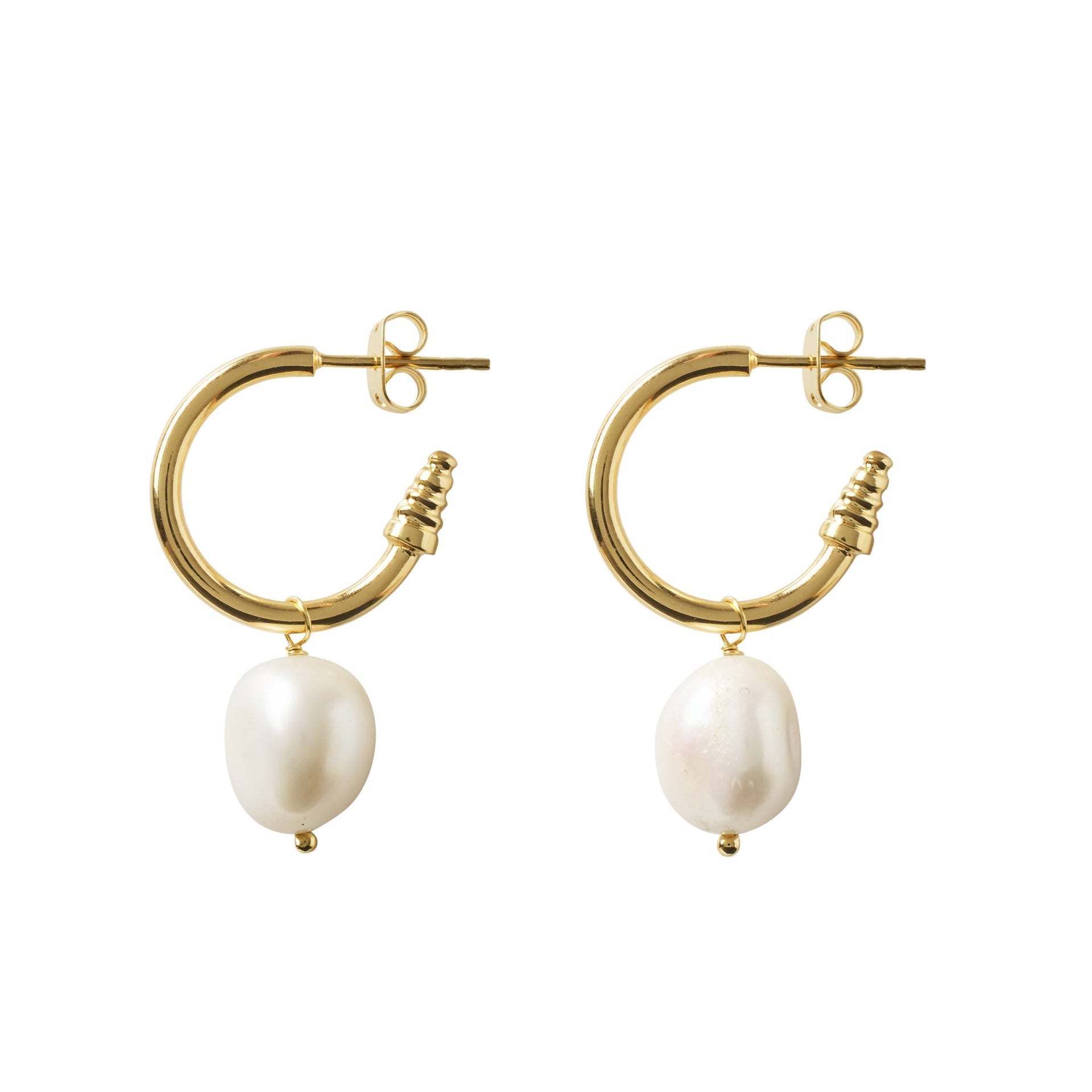 Quiet Luxury Gold Hoop Pearl Earrings