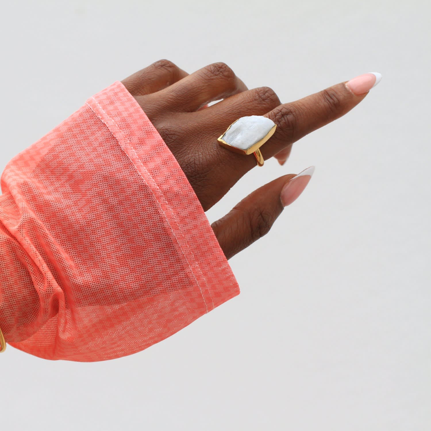 Quiet Luxury Irregular Rainbow Moonstone Adjustable Gold Ring