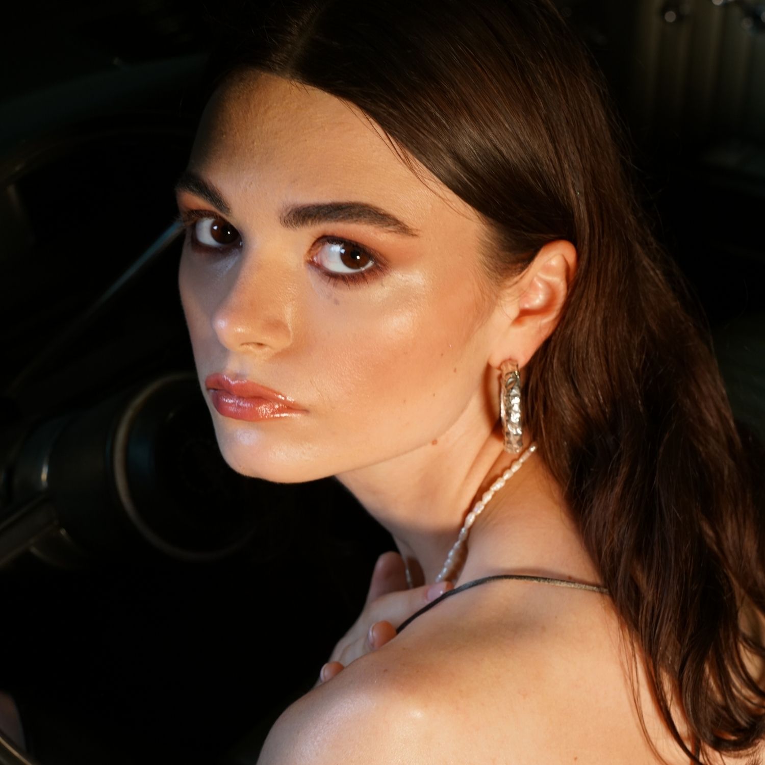 Rara Amorphous Half Oval Silver Earrings