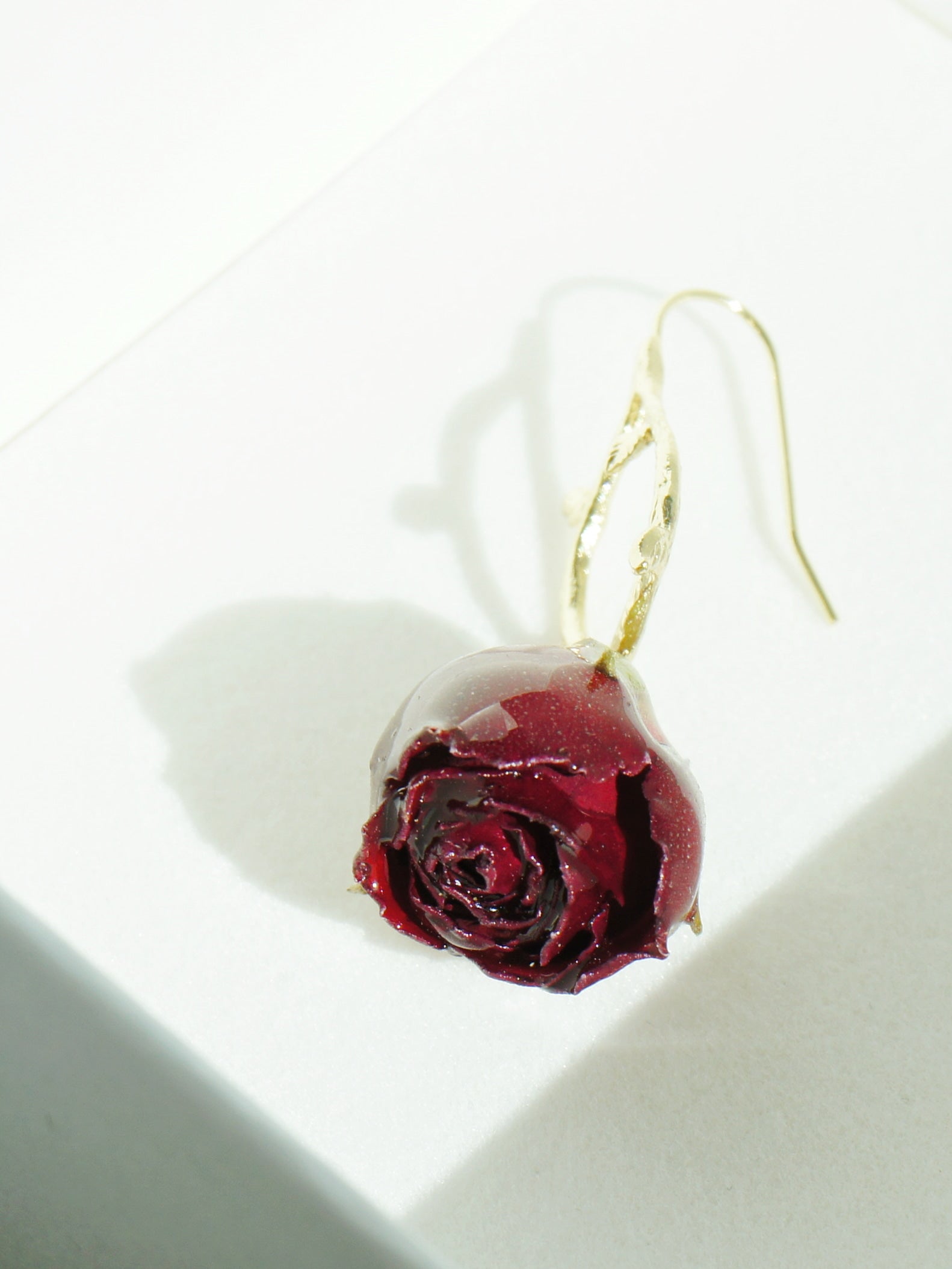 Real Flower Grande Amore Rosebud Drop Earrings On Golden Branch