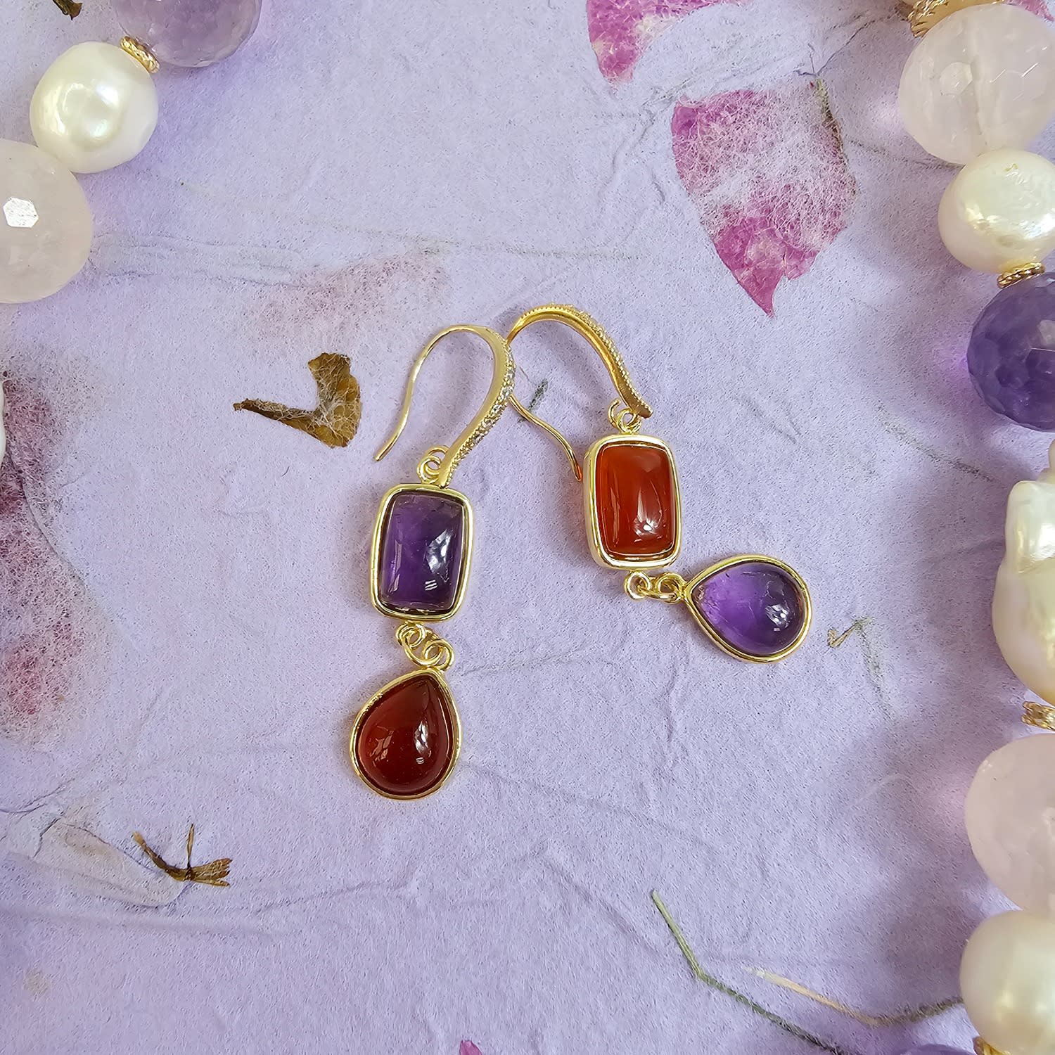 Red Agate And Purple Amethyst Color Matching Dangle Earrings