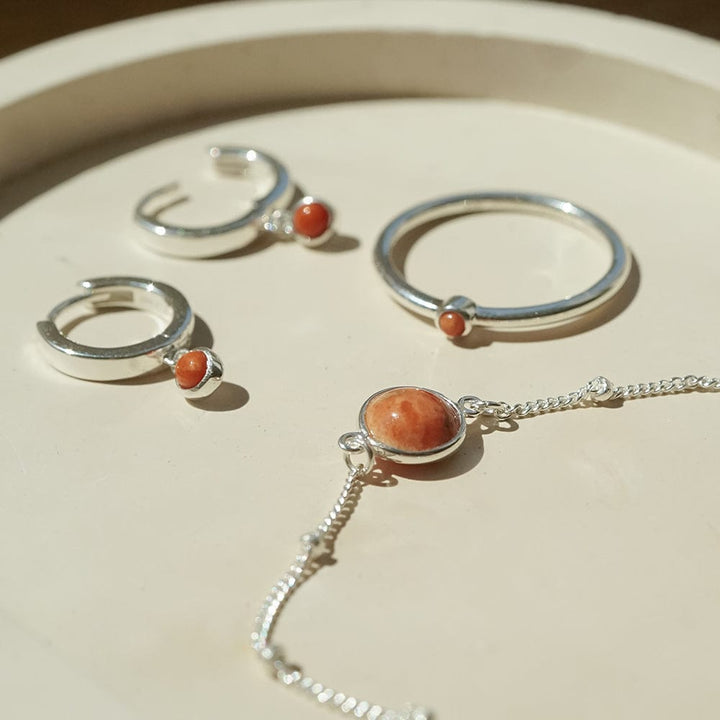 red-coral-healing-stone-bobble-bracelet-sterling-silver-18ct-gold-plated-sterling-silver-daisy-london