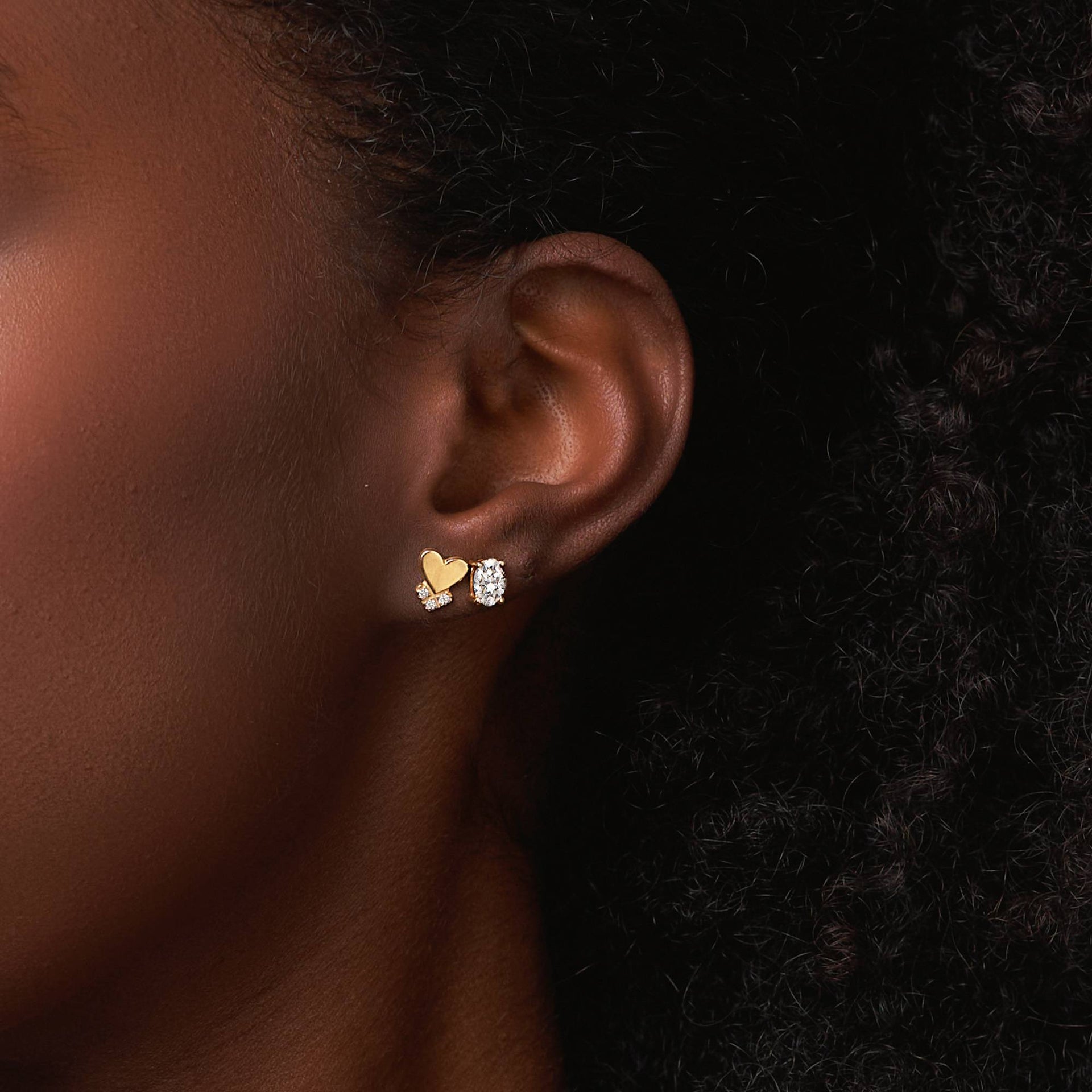 Remi Oval Stud Earrings in 18K Gold Vermeil